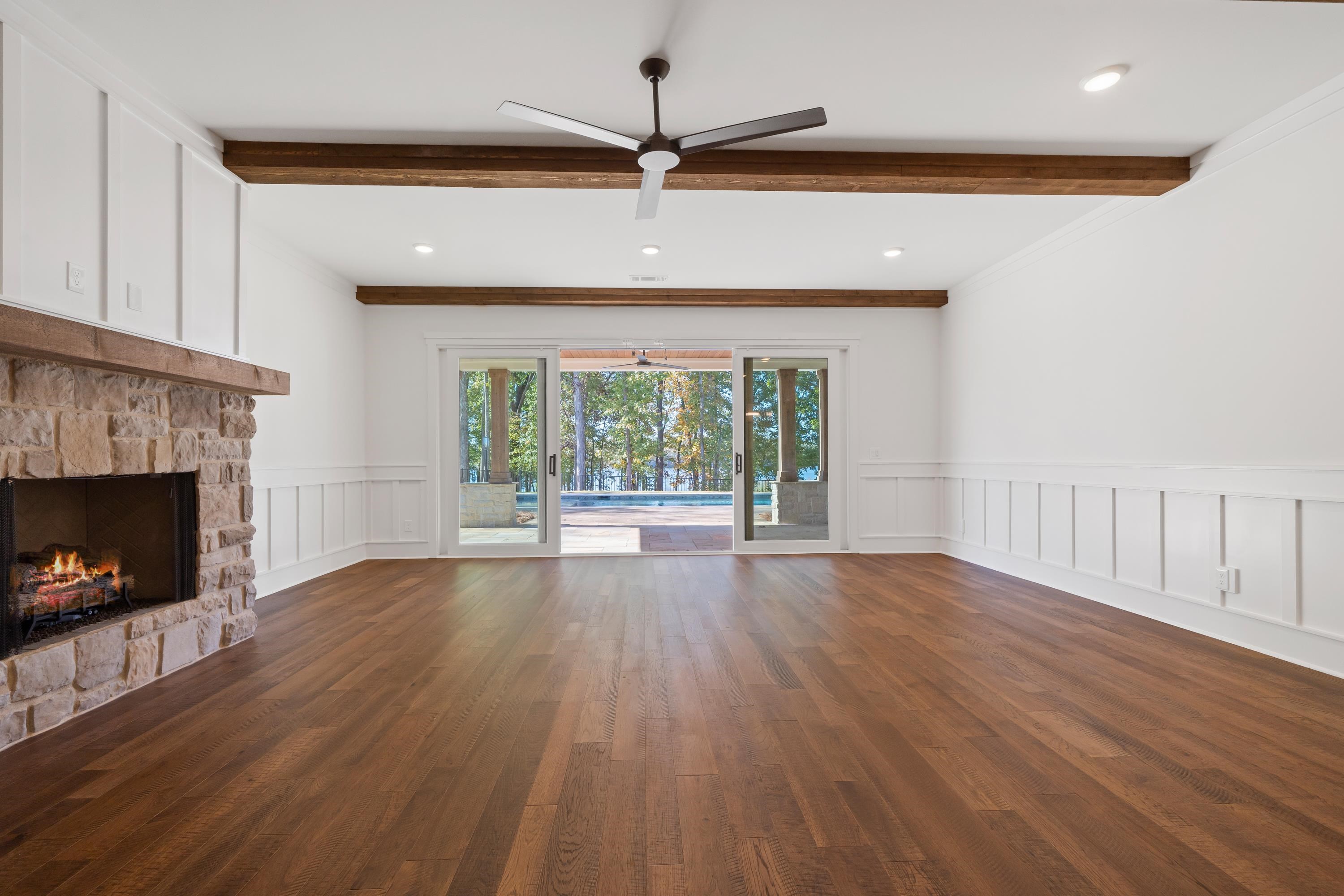 1401 OCONEE HEIGHTS DRIVE