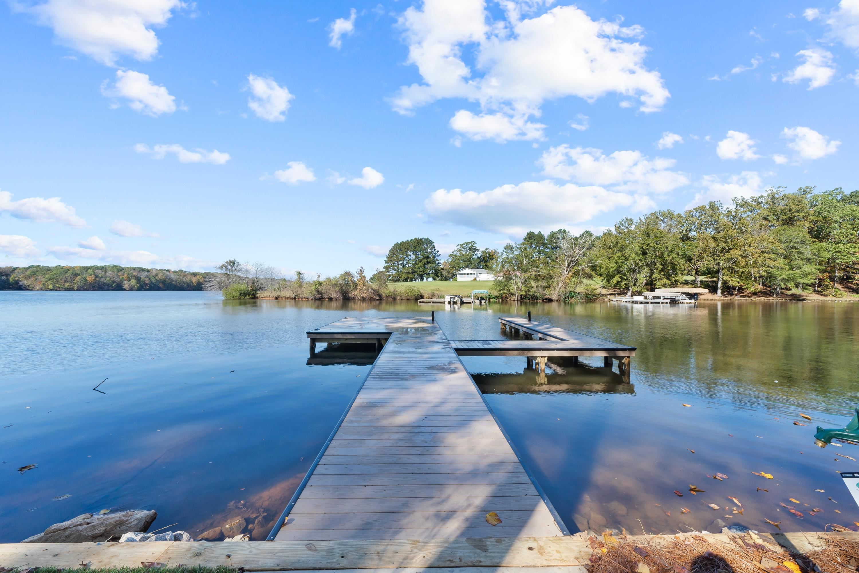 1401 OCONEE HEIGHTS DRIVE