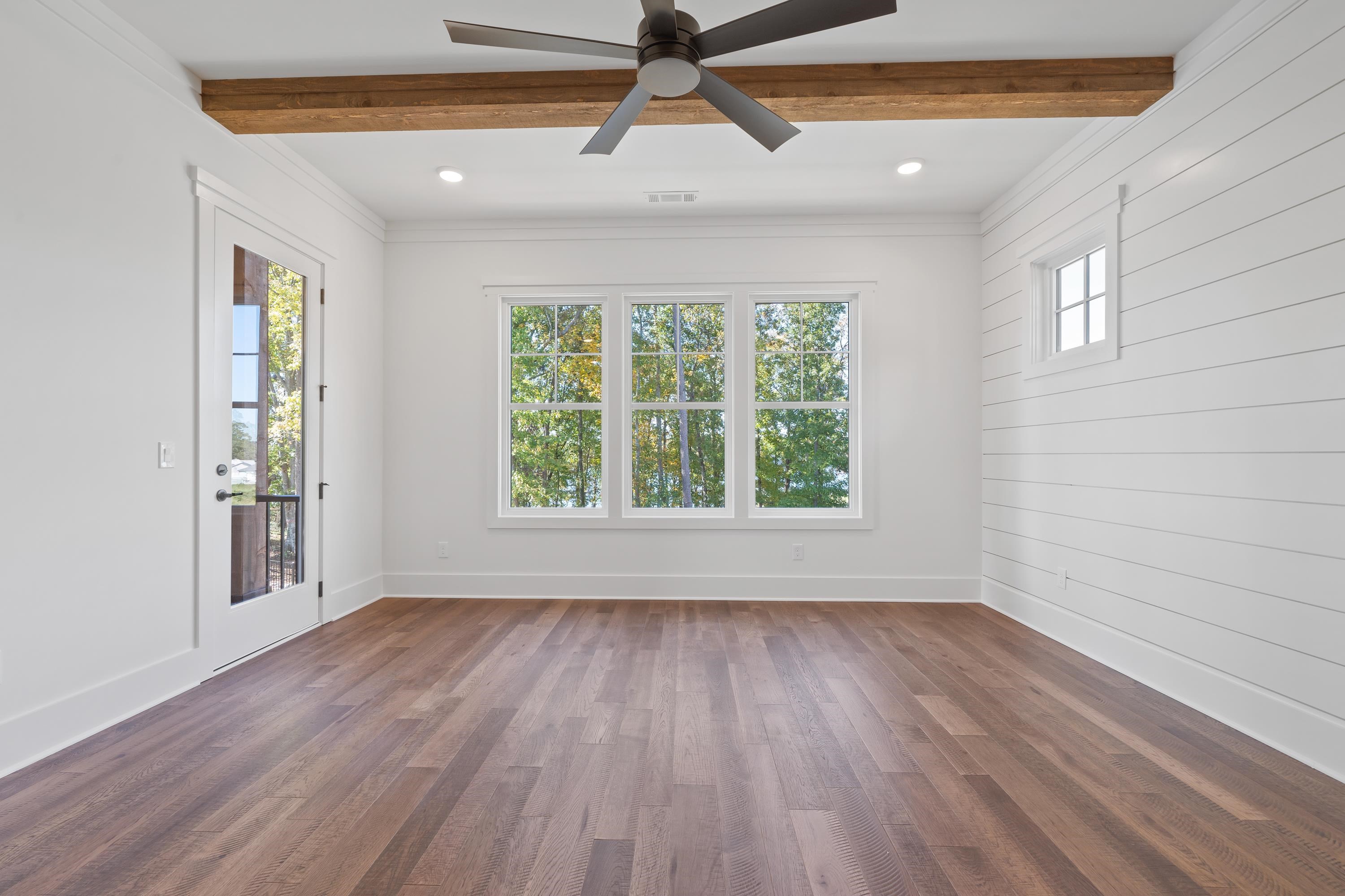 1401 OCONEE HEIGHTS DRIVE