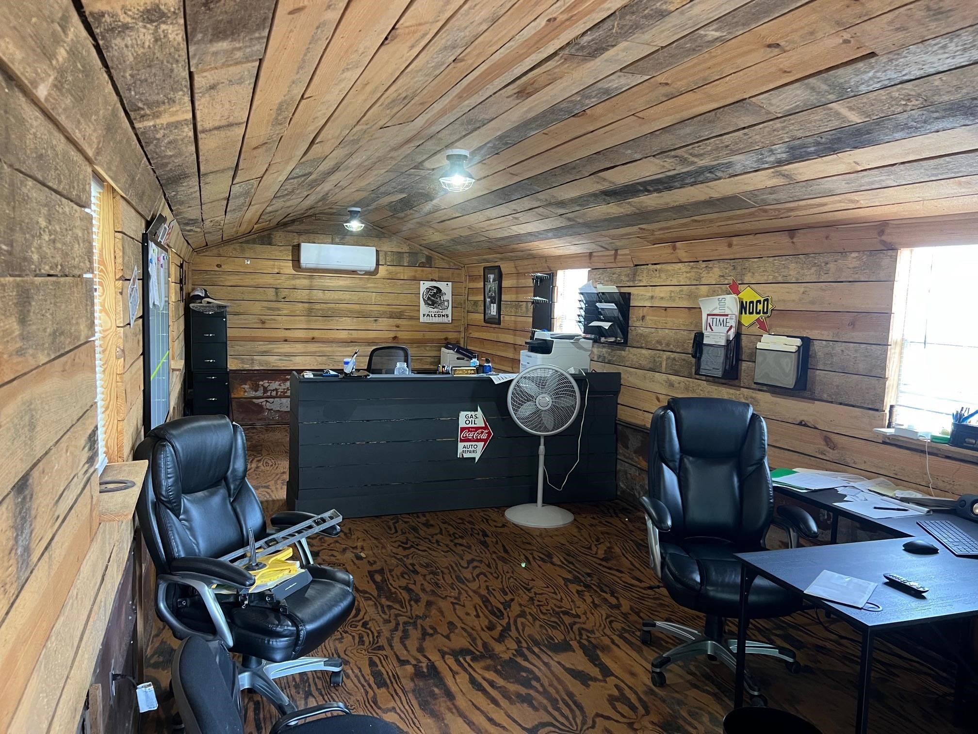 121 COLEMAN BOULEVARD