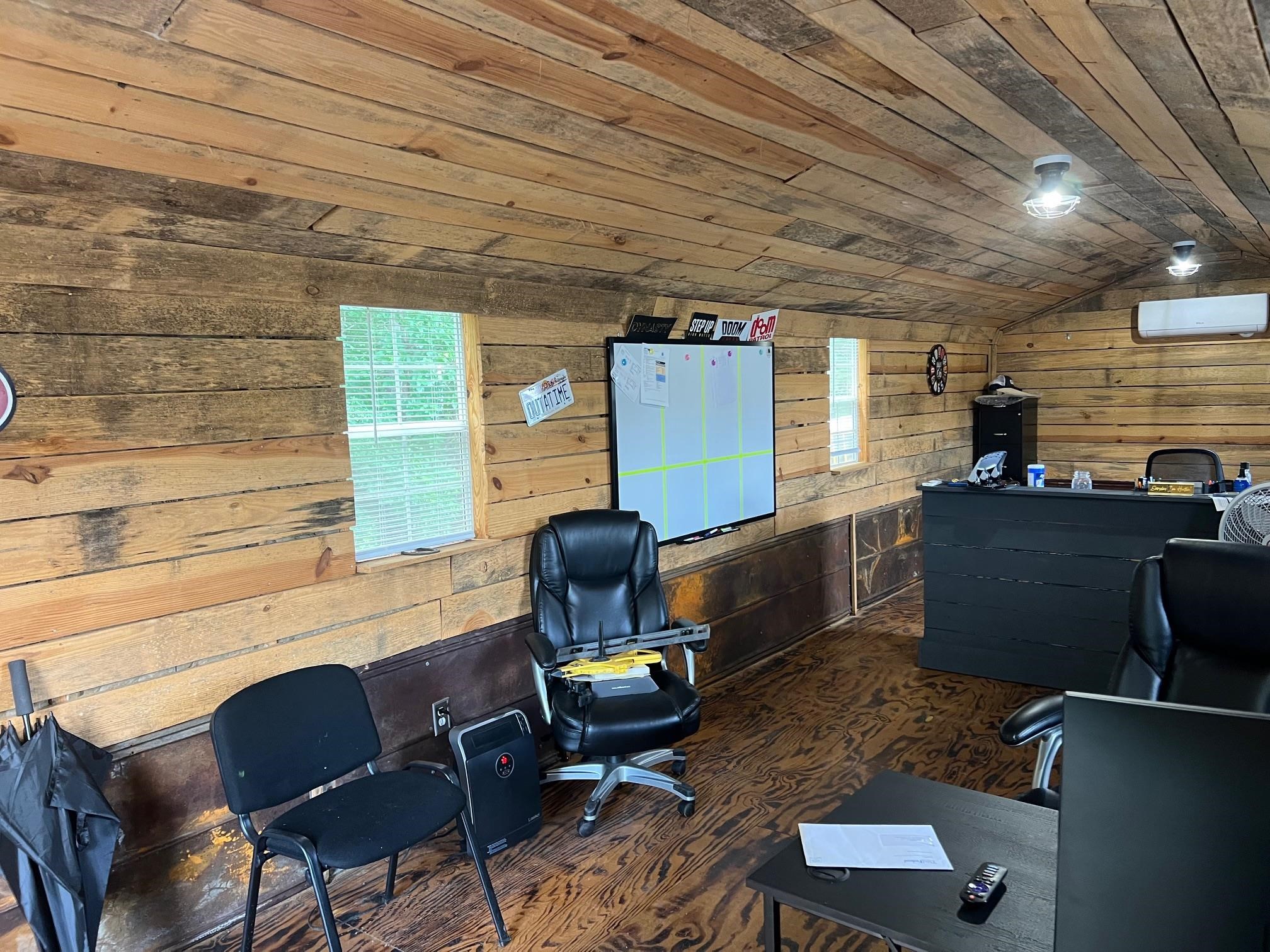 121 COLEMAN BOULEVARD