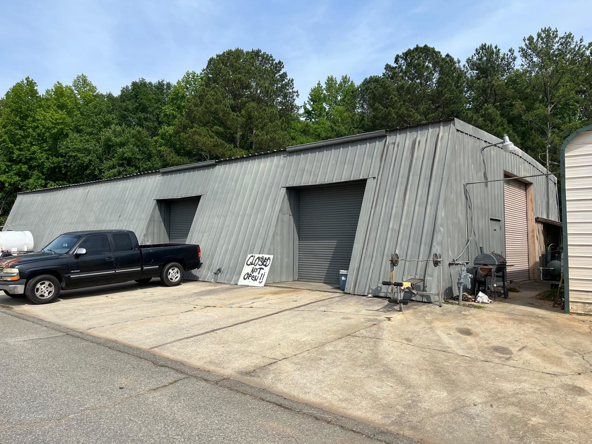 121 COLEMAN BOULEVARD