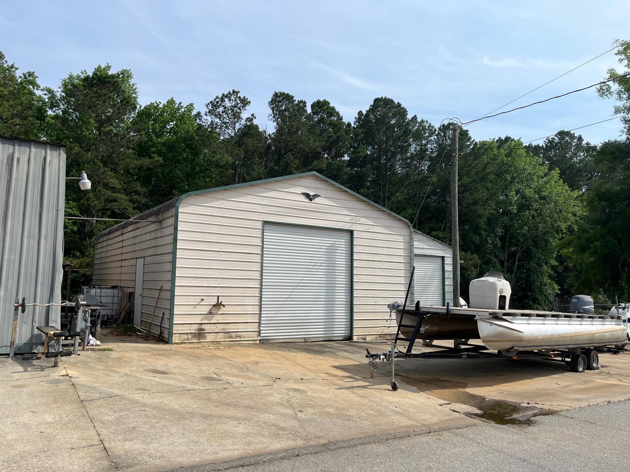 121 COLEMAN BOULEVARD