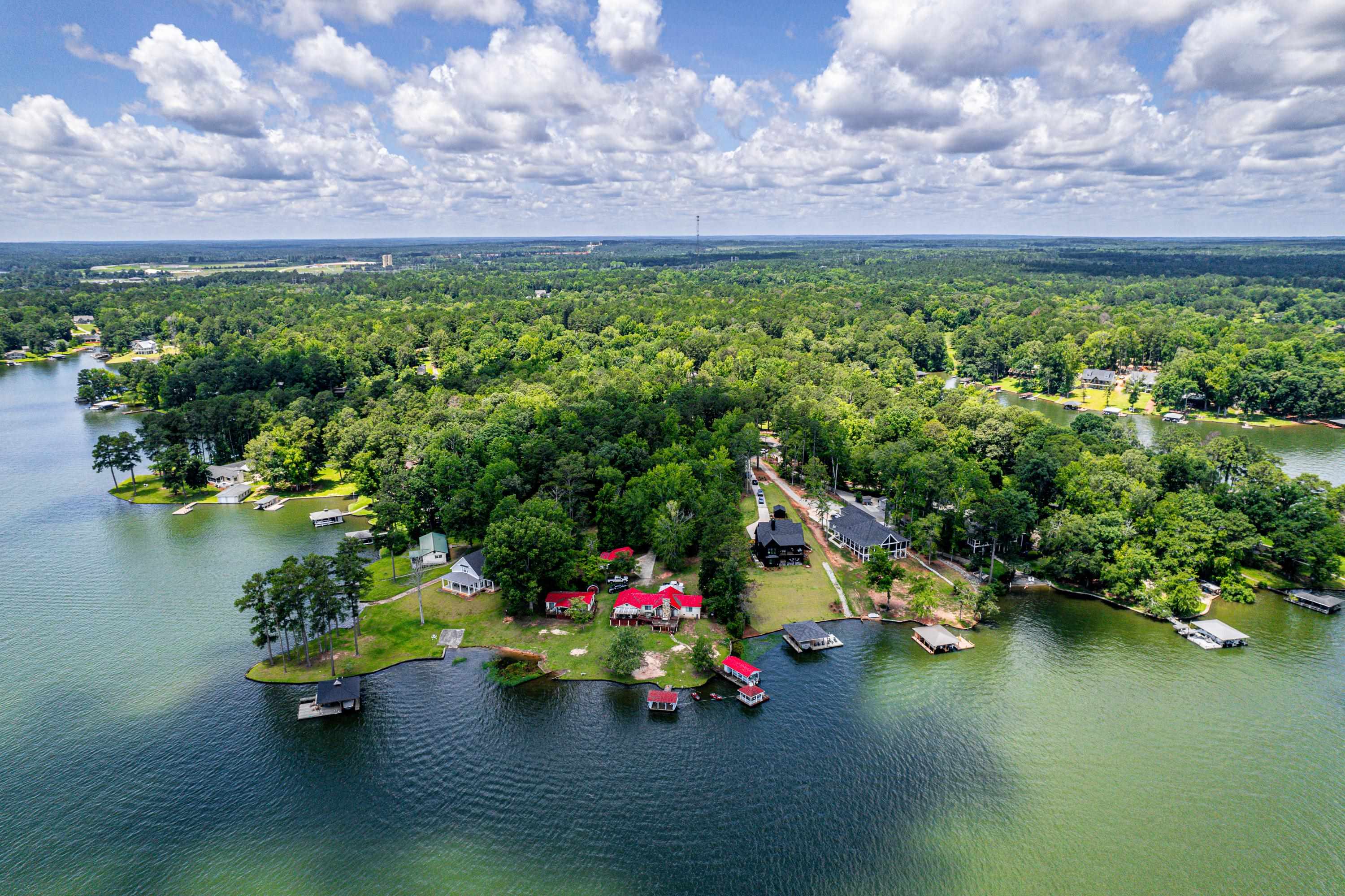 156 DOGWOOD DRIVE