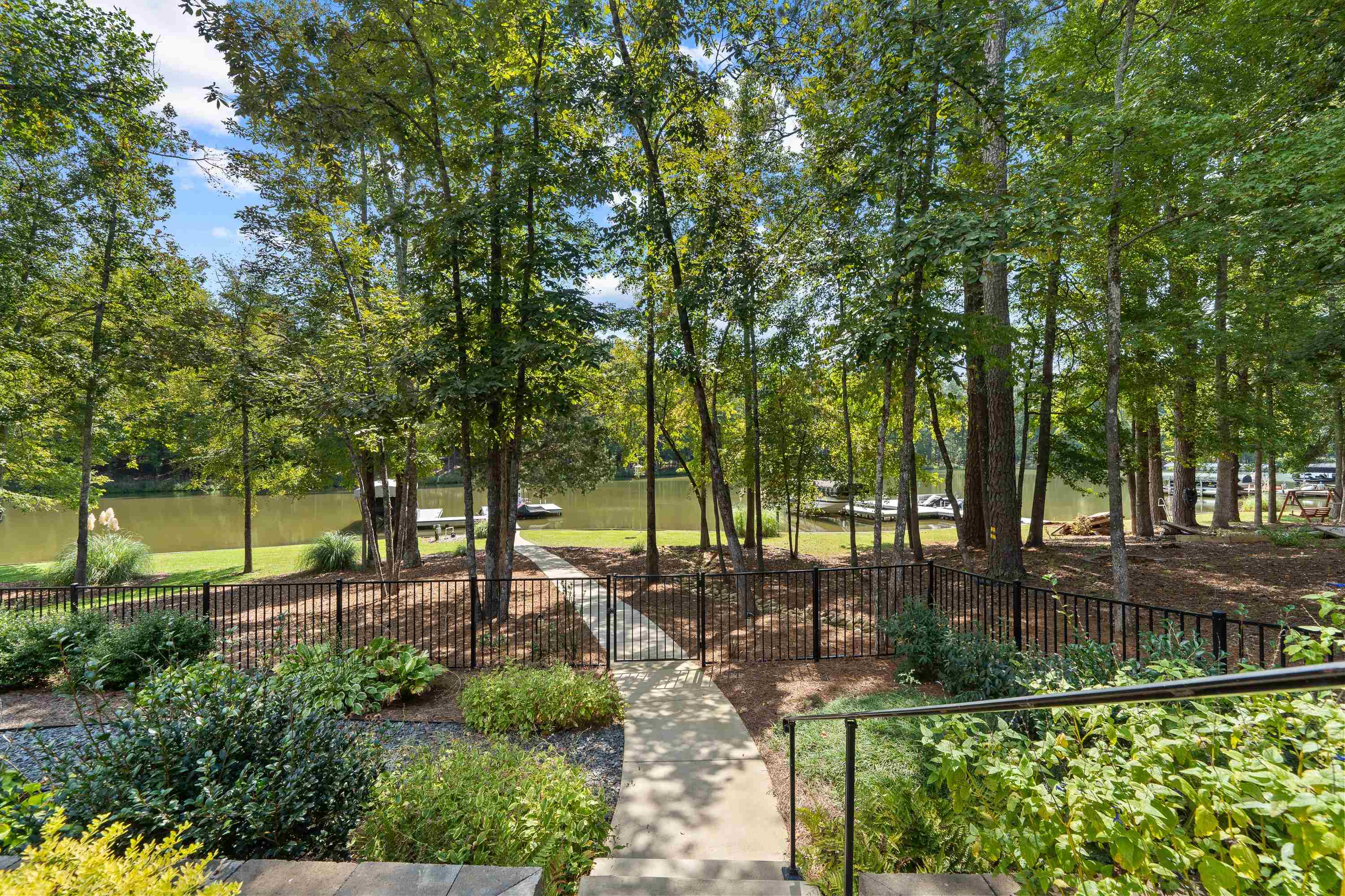 1341 GRANITE COVE DRIVE