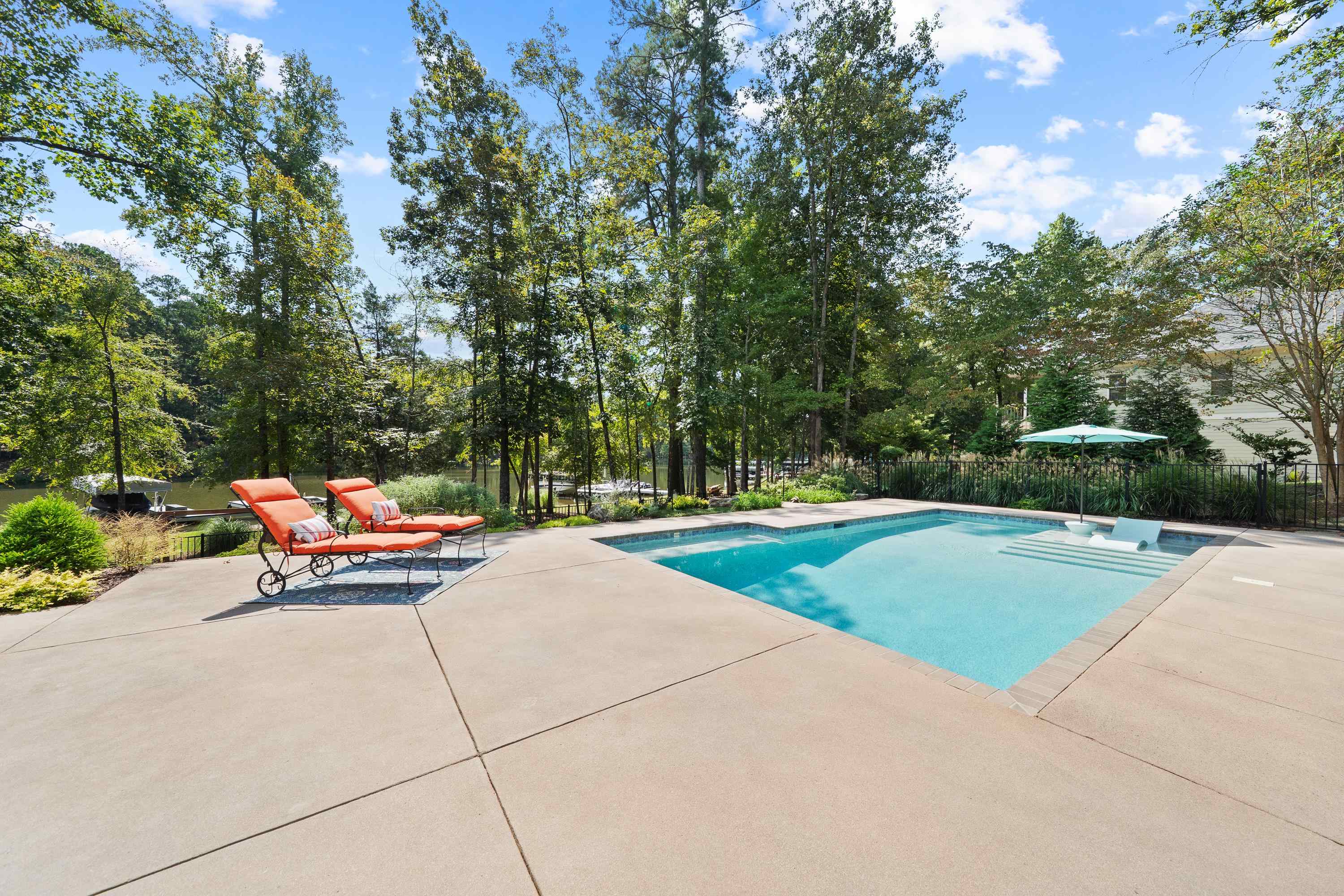 1341 GRANITE COVE DRIVE