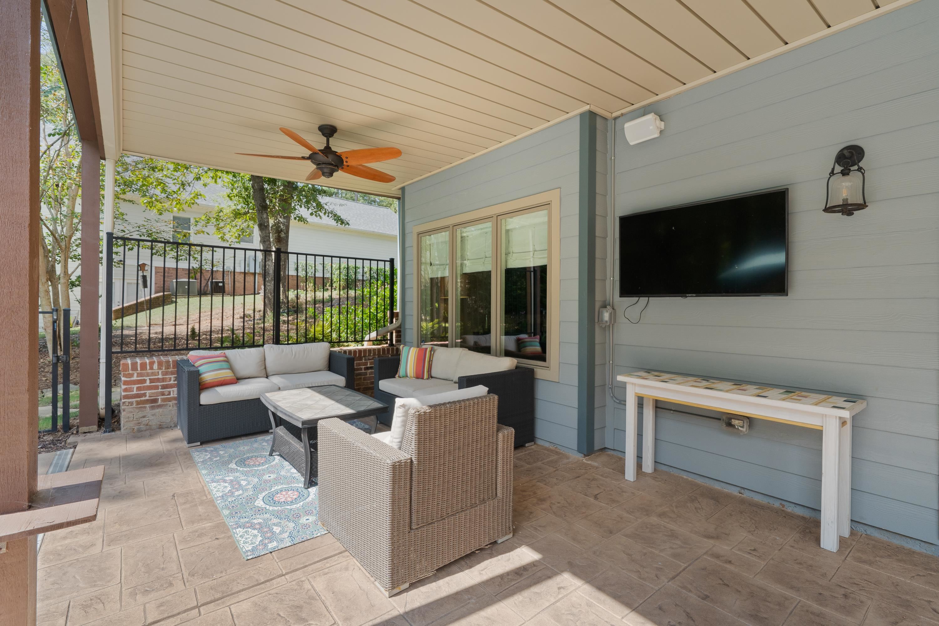 1341 GRANITE COVE DRIVE