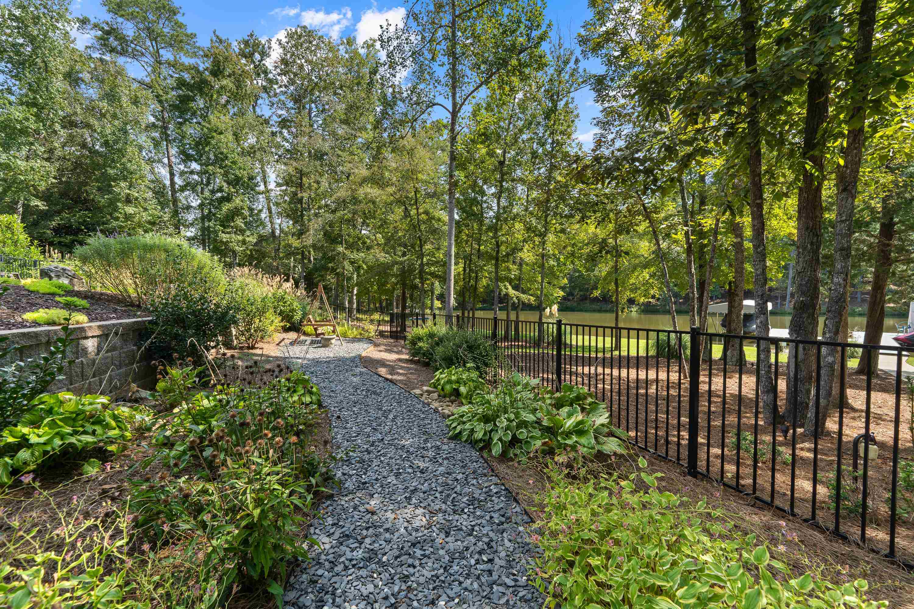 1341 GRANITE COVE DRIVE