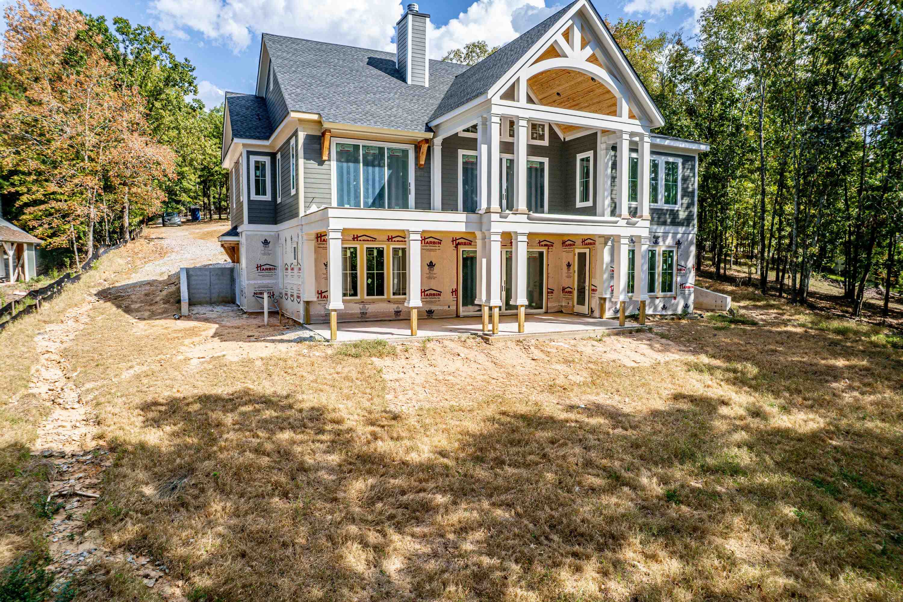 251 EAST RIVERBEND DRIVE