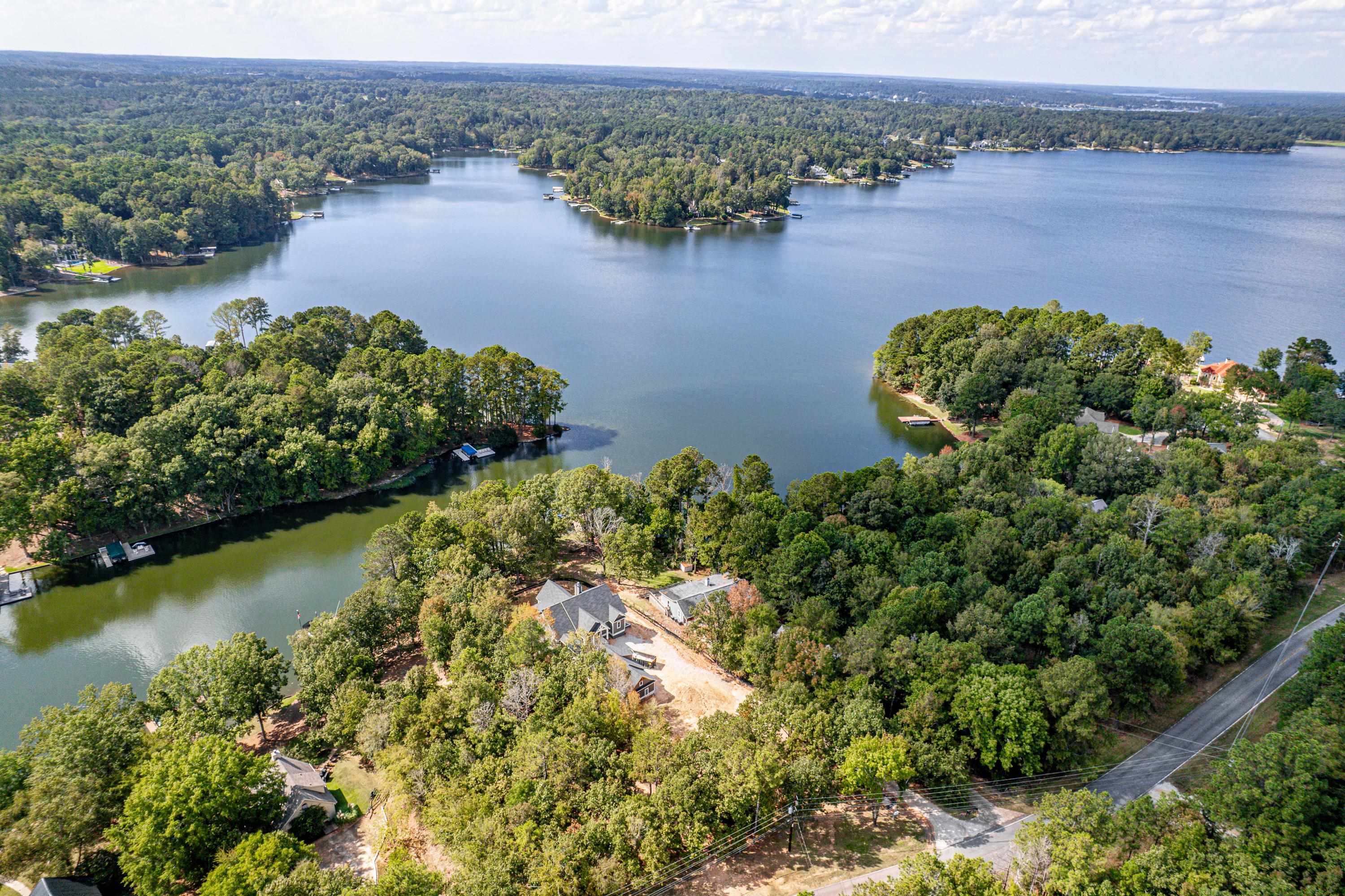 251 EAST RIVERBEND DRIVE