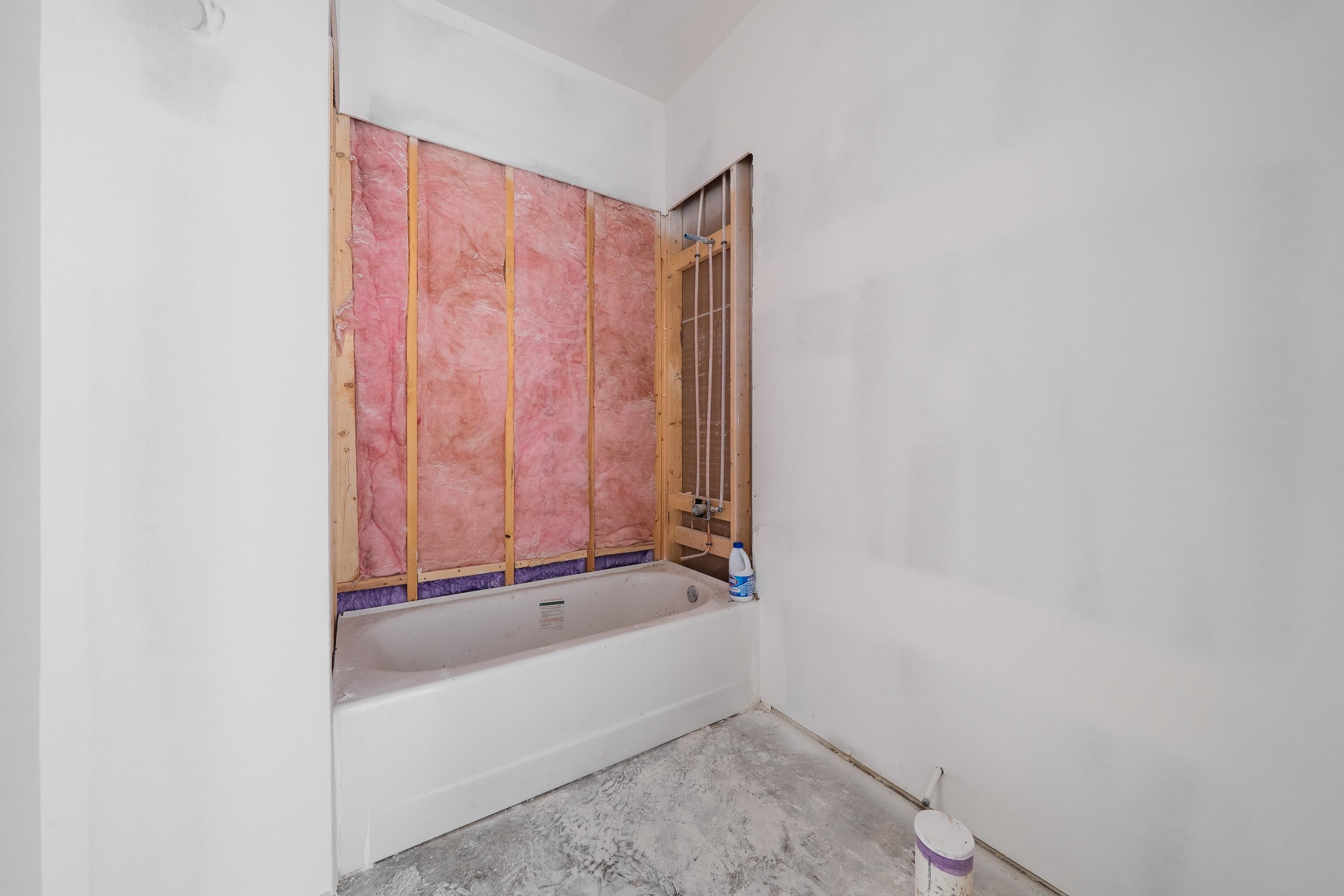 251 EAST RIVERBEND DRIVE