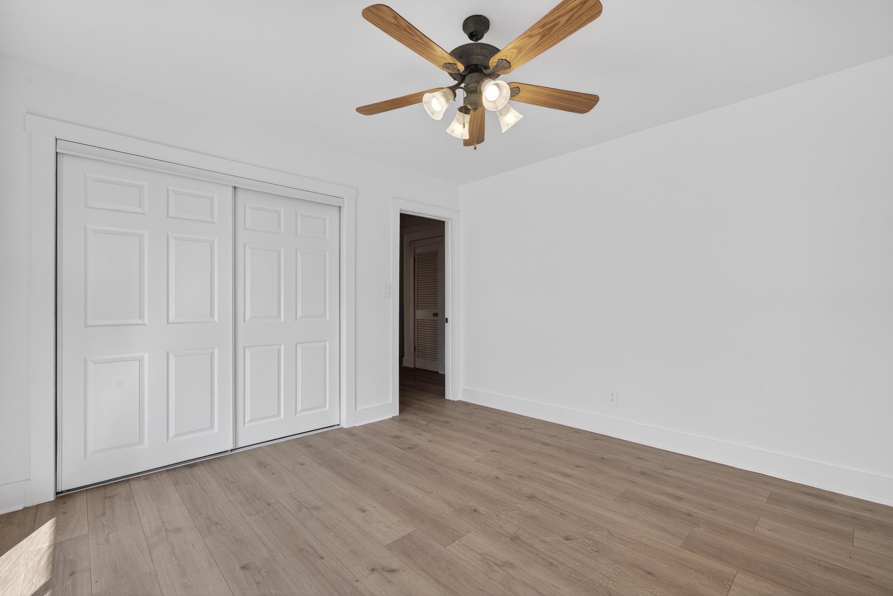 301 CRESTVIEW DRIVE