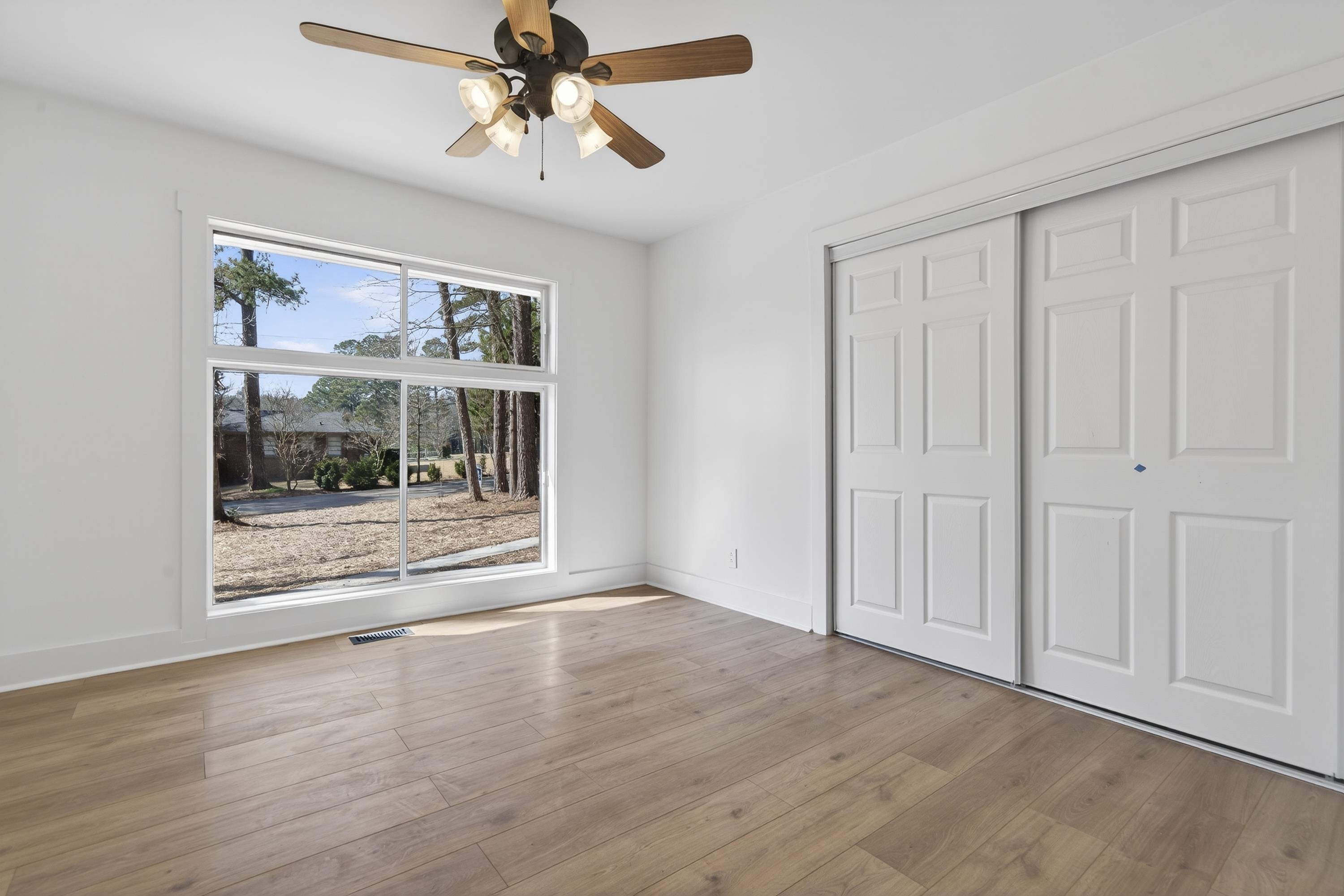 301 CRESTVIEW DRIVE