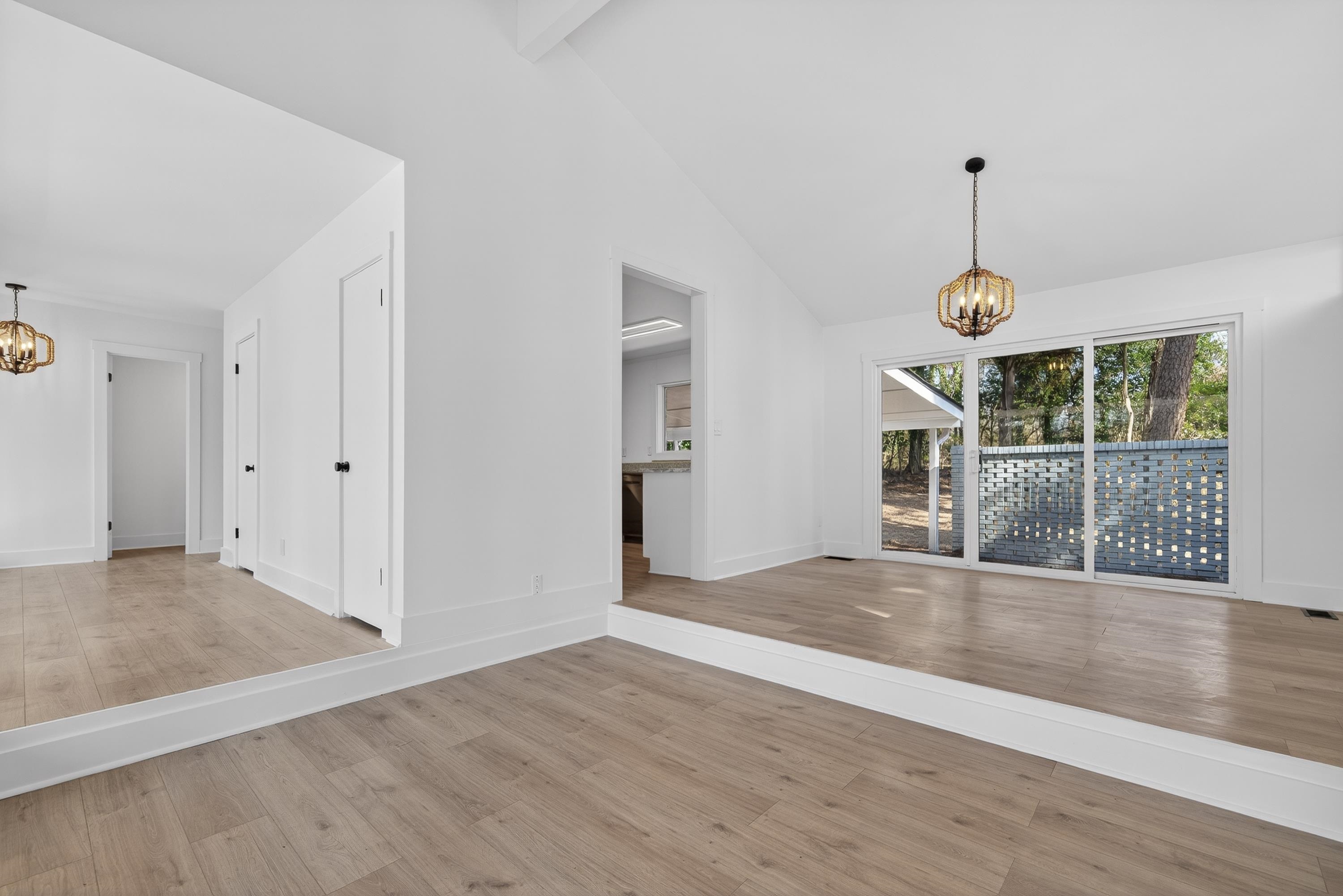 301 CRESTVIEW DRIVE