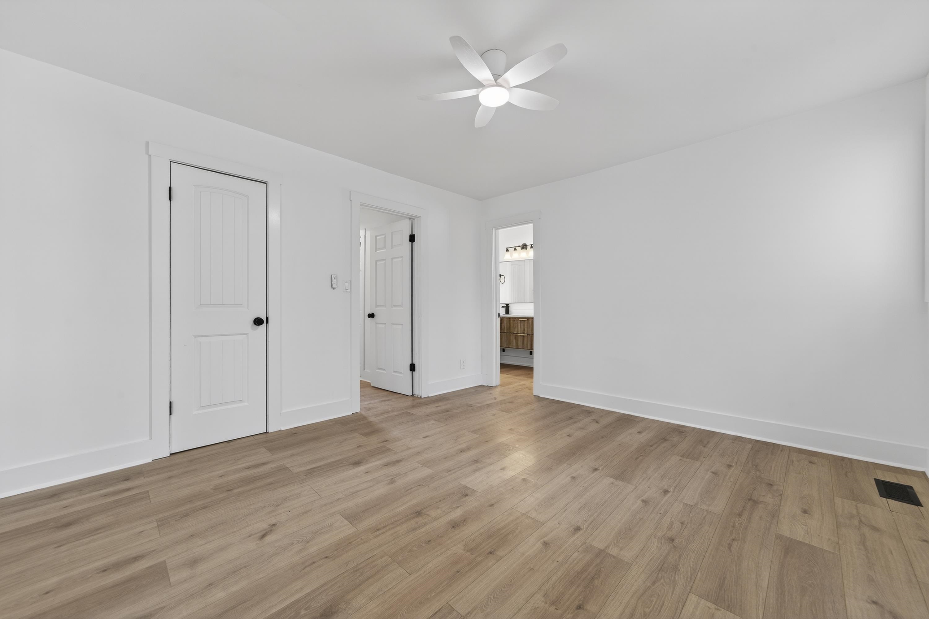 301 CRESTVIEW DRIVE