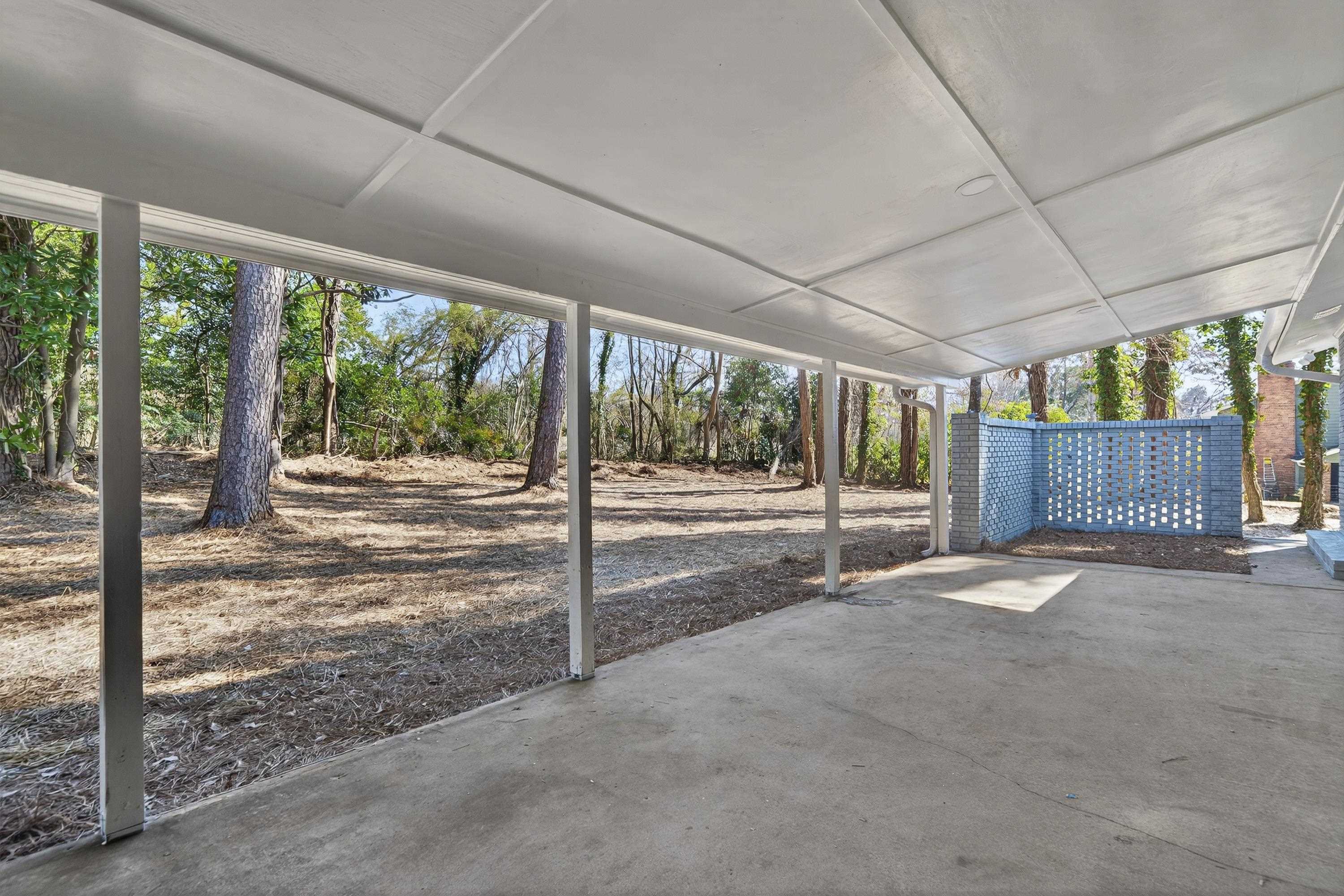 301 CRESTVIEW DRIVE