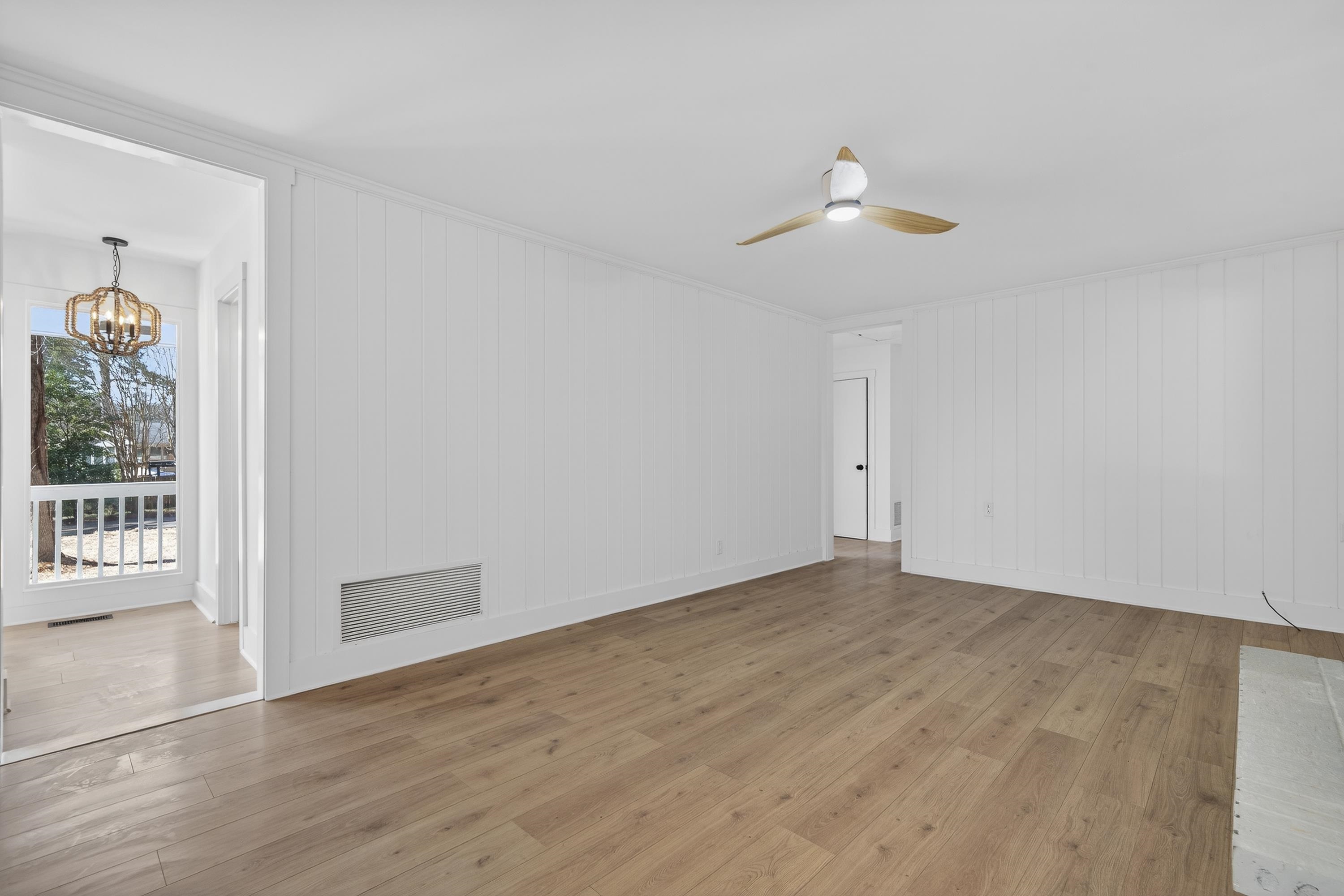 301 CRESTVIEW DRIVE