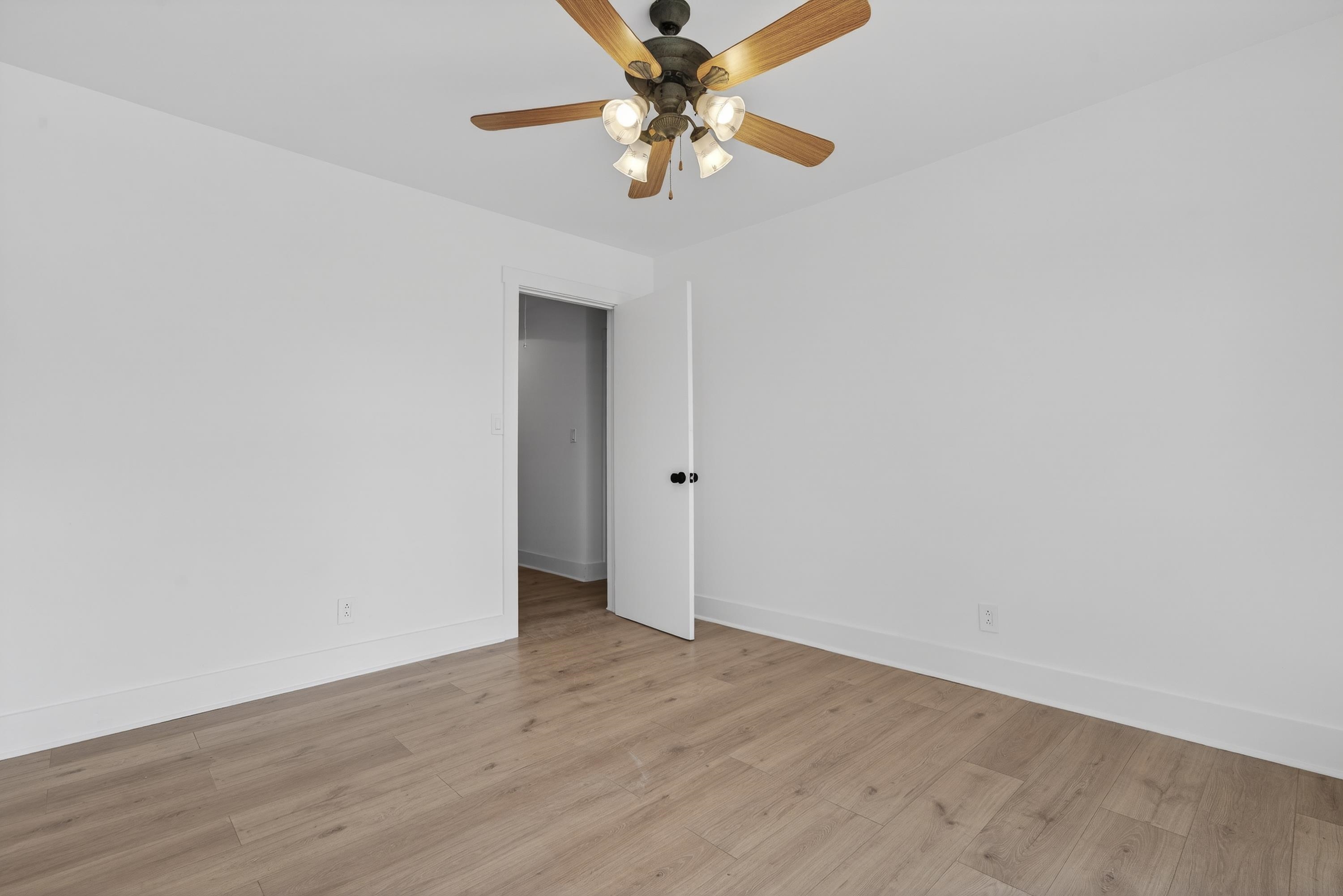 301 CRESTVIEW DRIVE