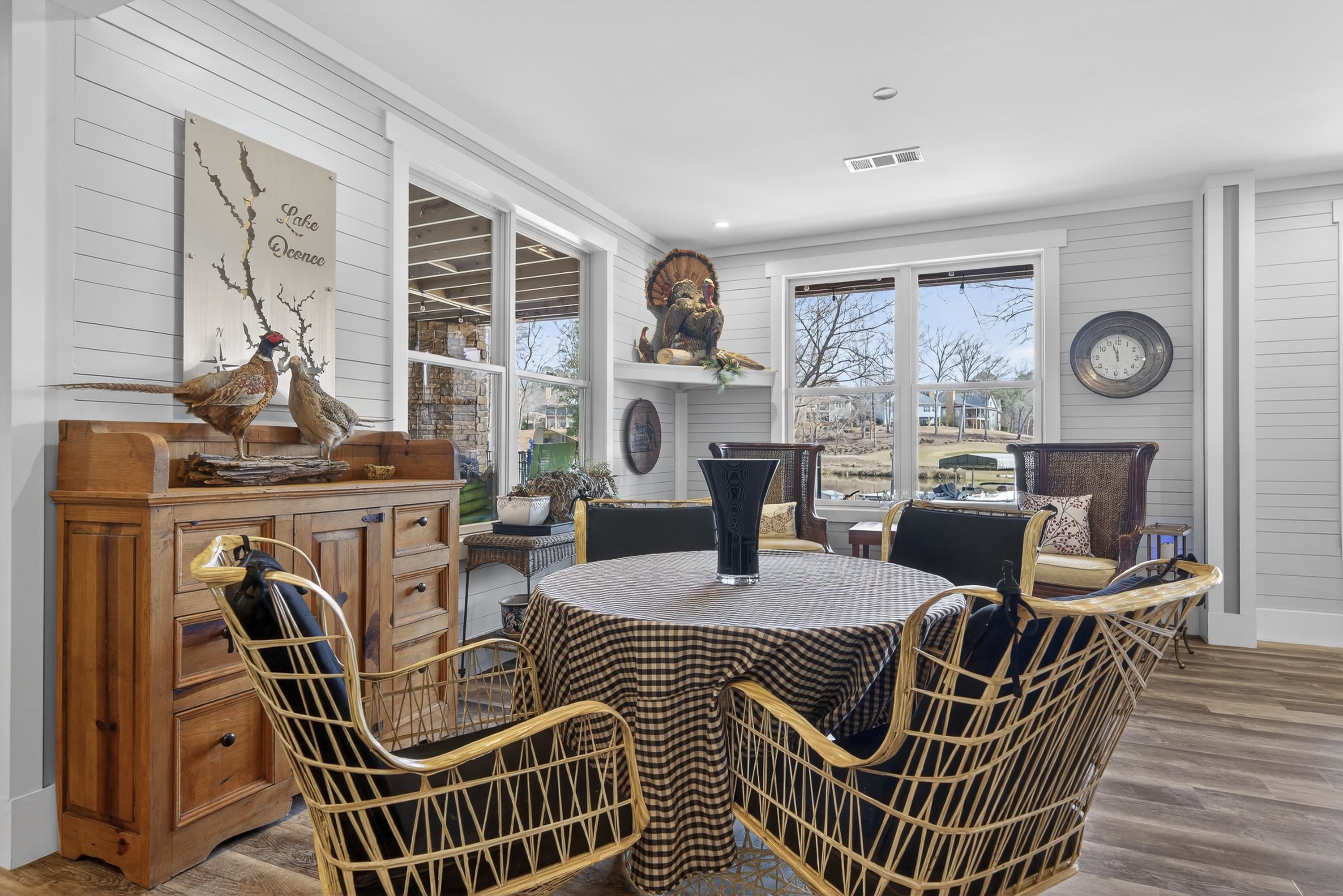 1060 TURNBERRY CIRCLE