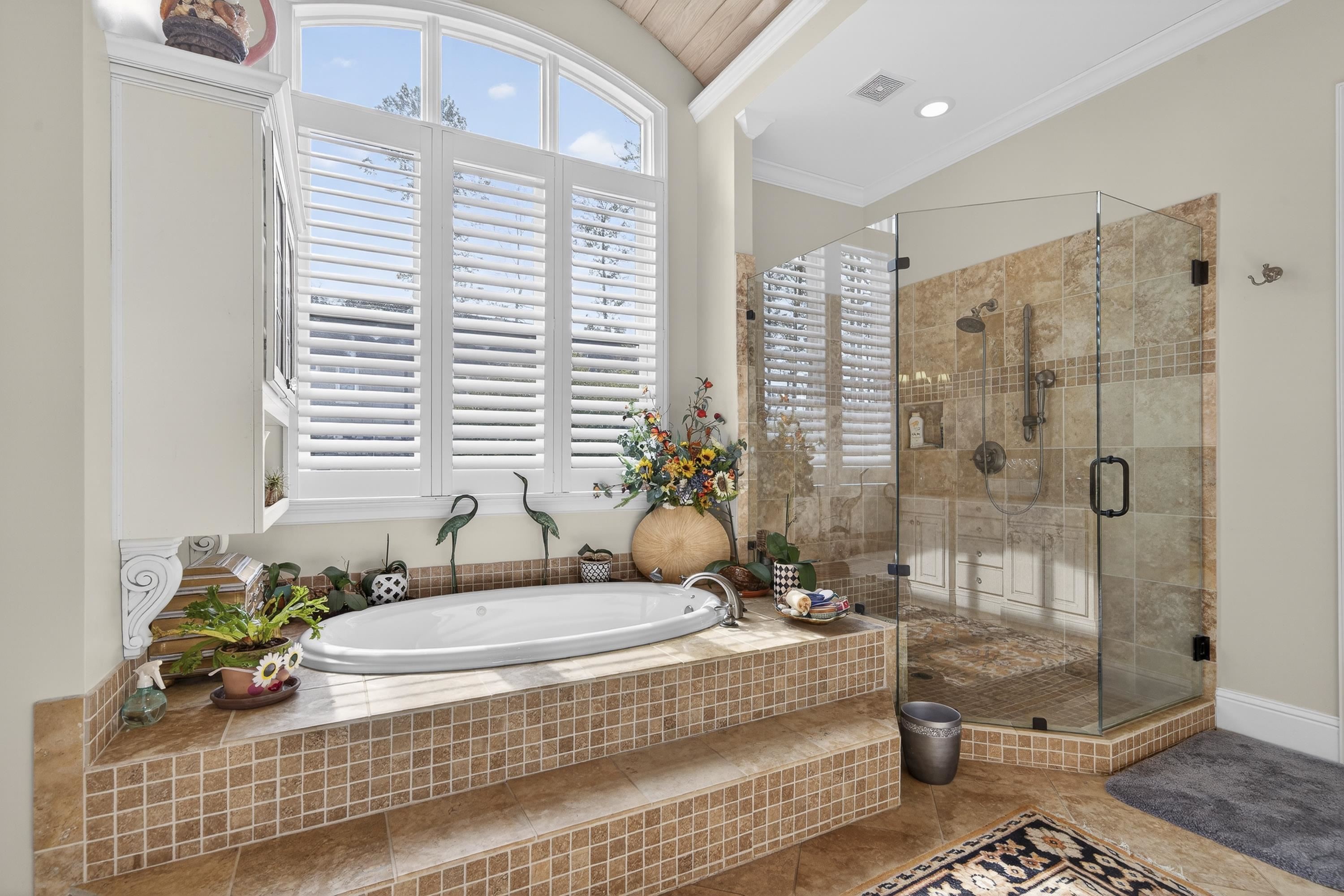 1060 TURNBERRY CIRCLE