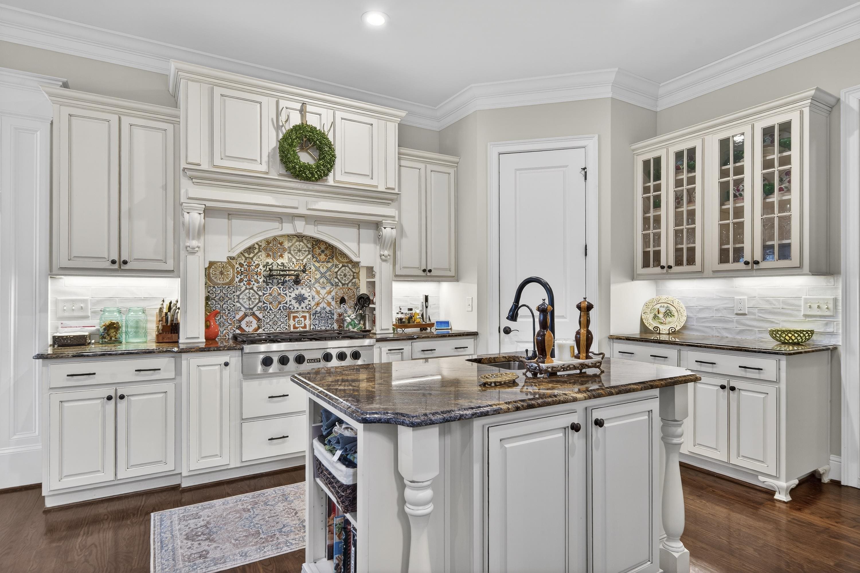 1060 TURNBERRY CIRCLE