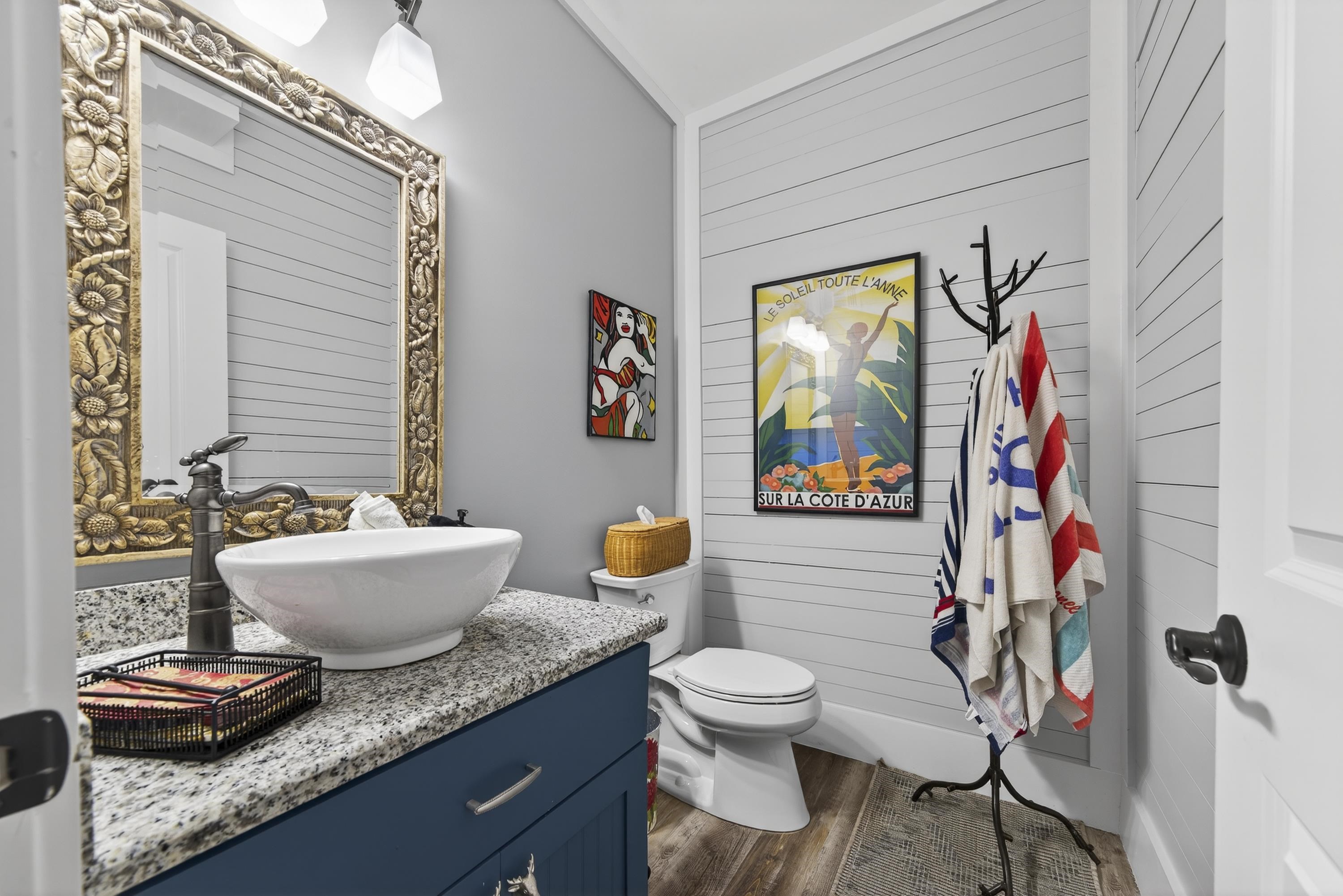 1060 TURNBERRY CIRCLE