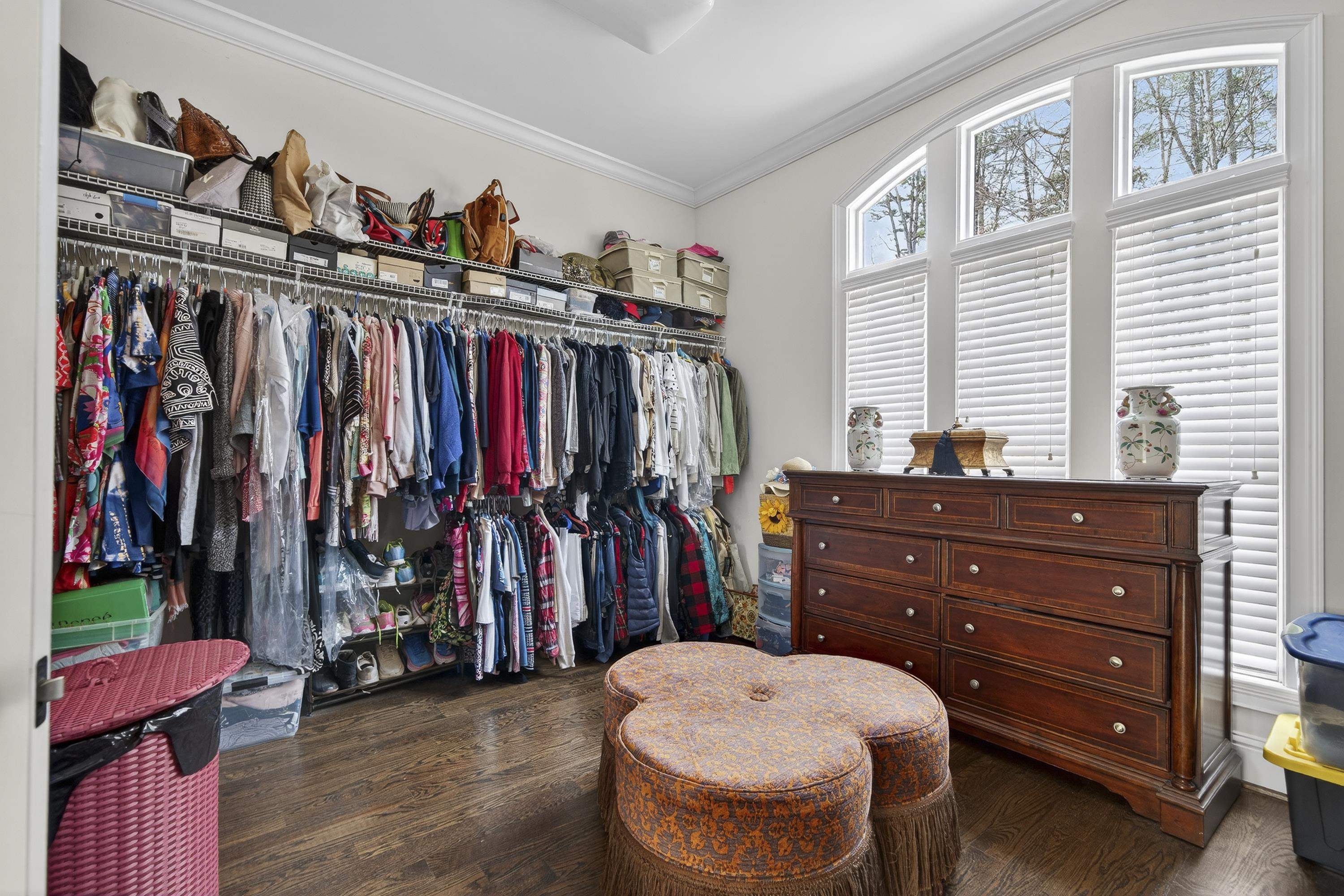 1060 TURNBERRY CIRCLE