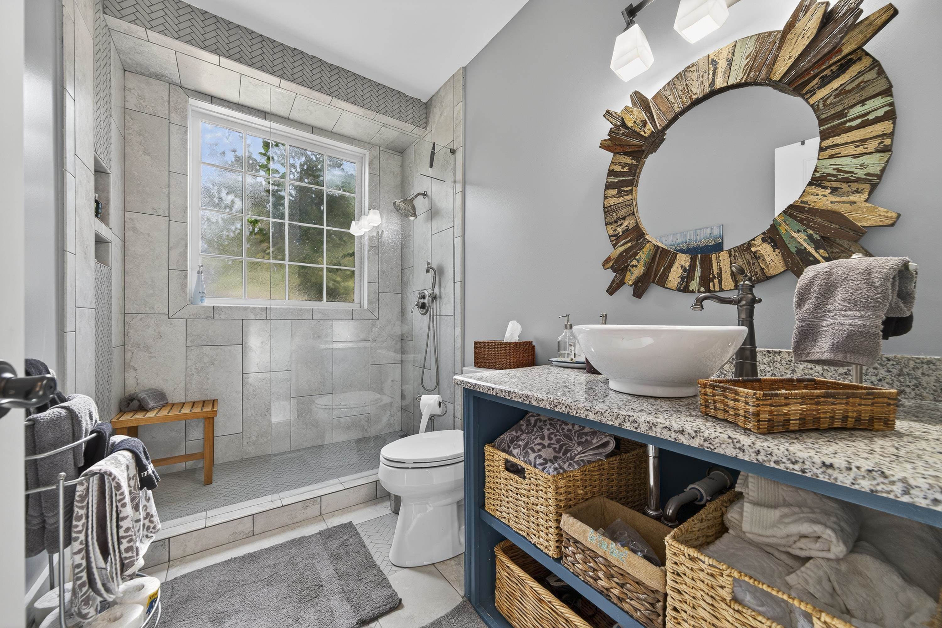 1060 TURNBERRY CIRCLE