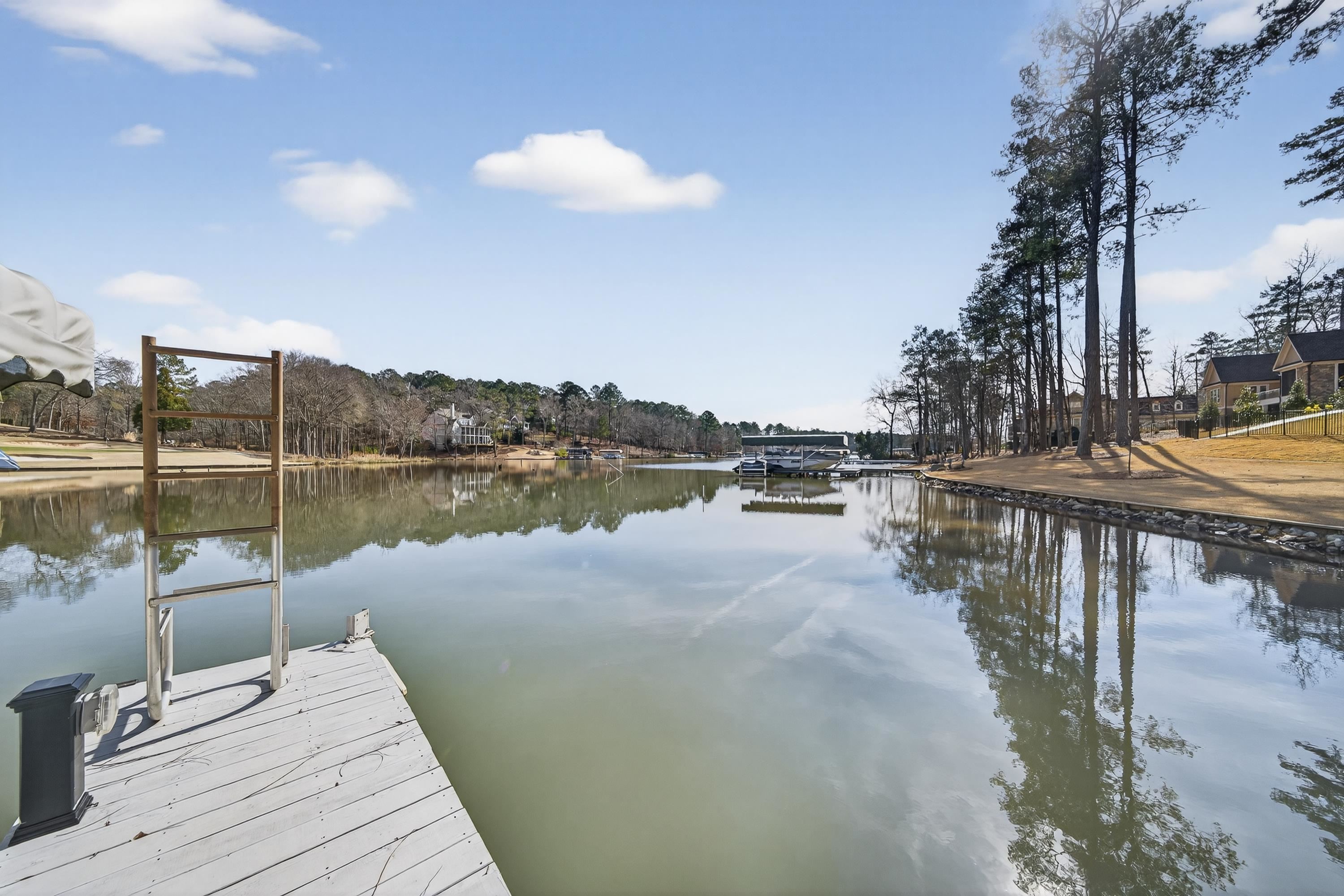 1060 TURNBERRY CIRCLE