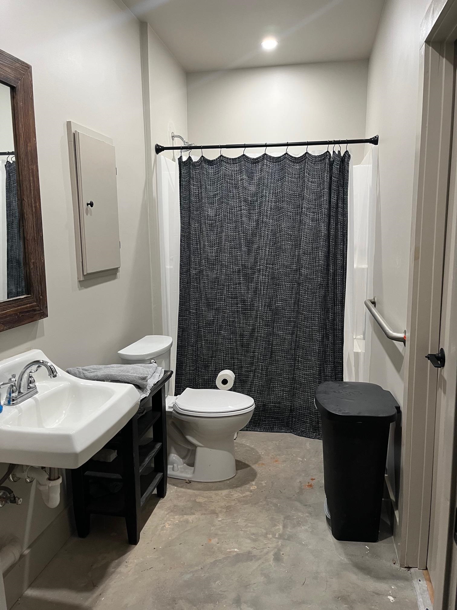 103 NEW PHOENIX ROAD