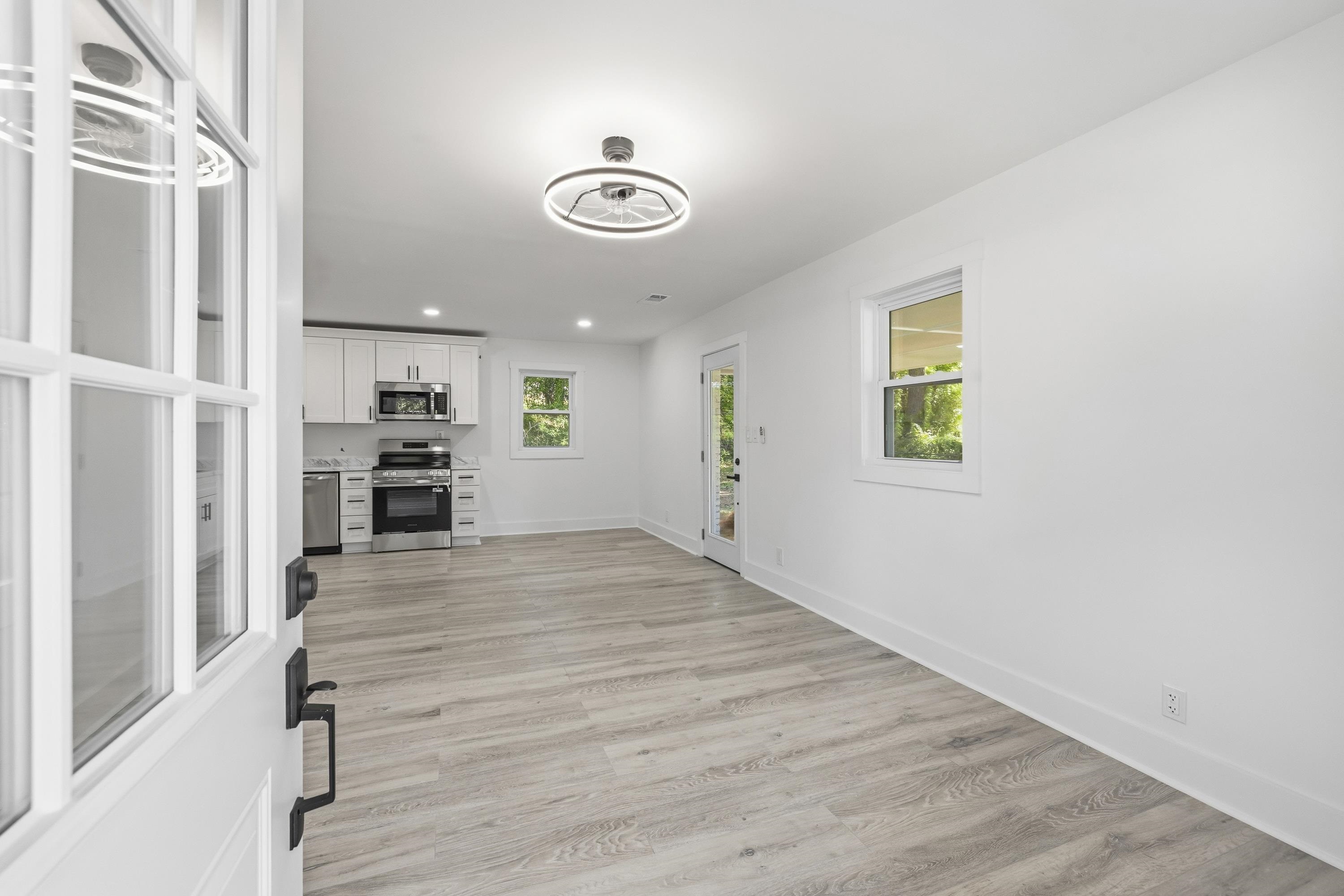 112 SUNNYDALE DR