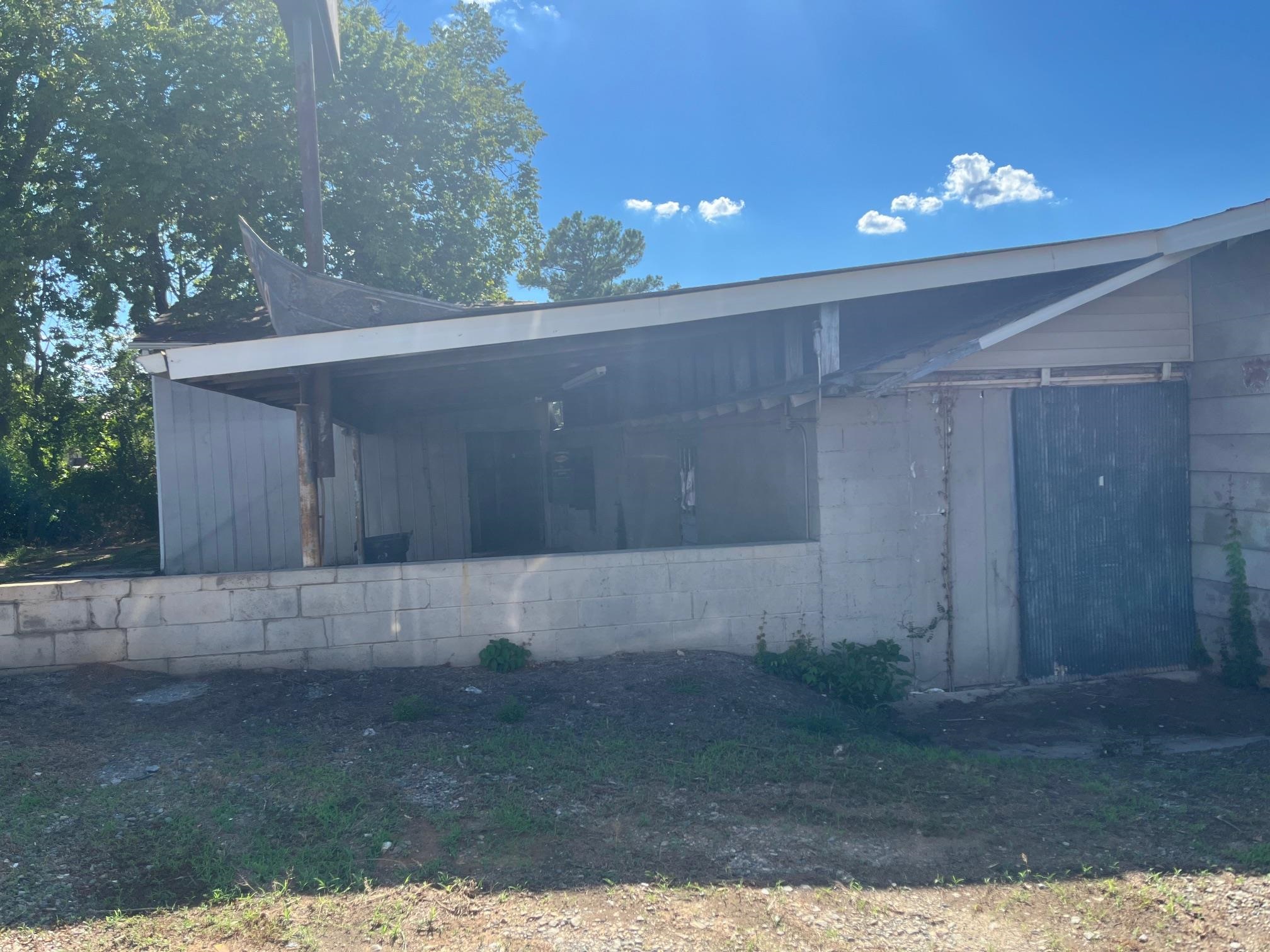 111 ELBERT STREET