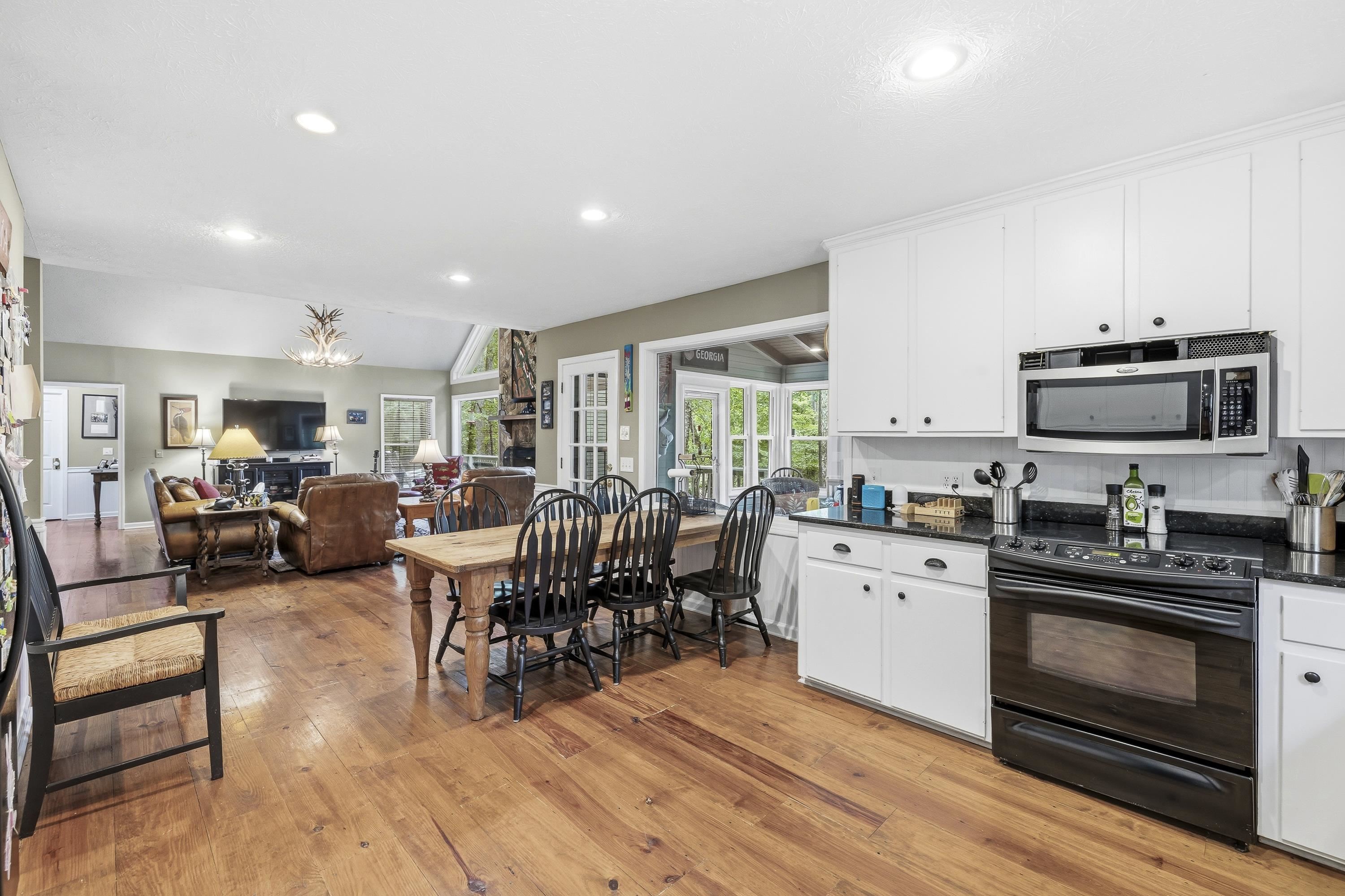 1010 HOLMES DRIVE