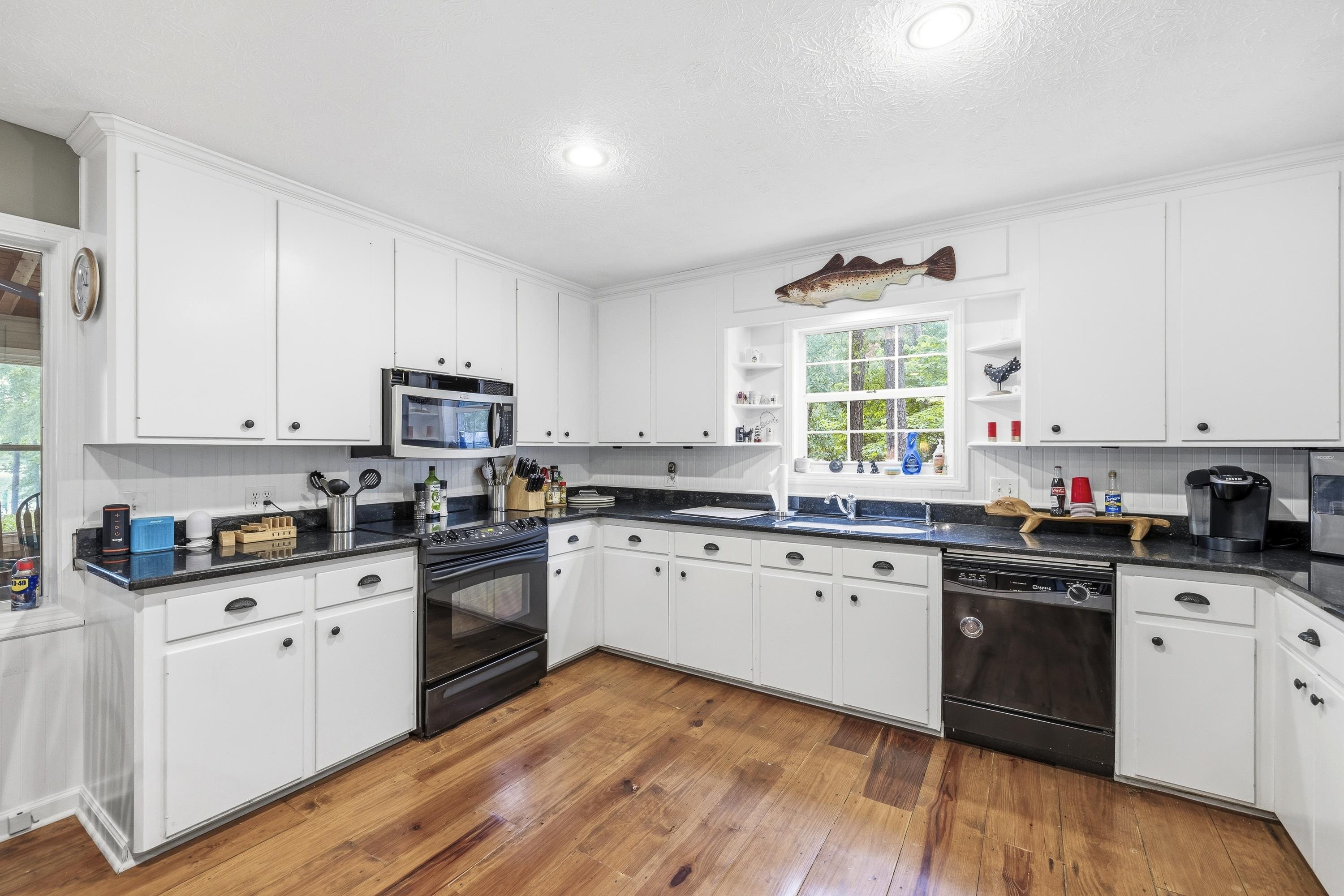 1010 HOLMES DRIVE