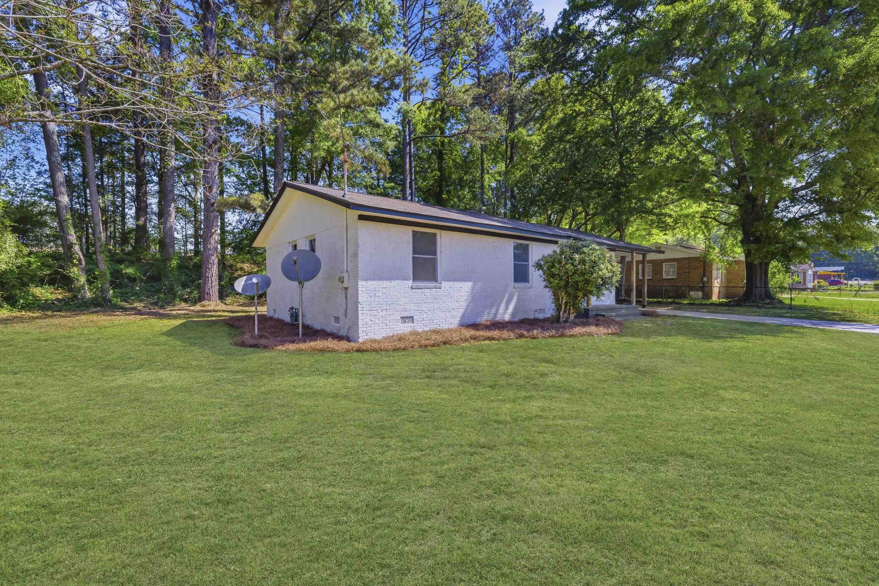 112 SUNNYDALE DR