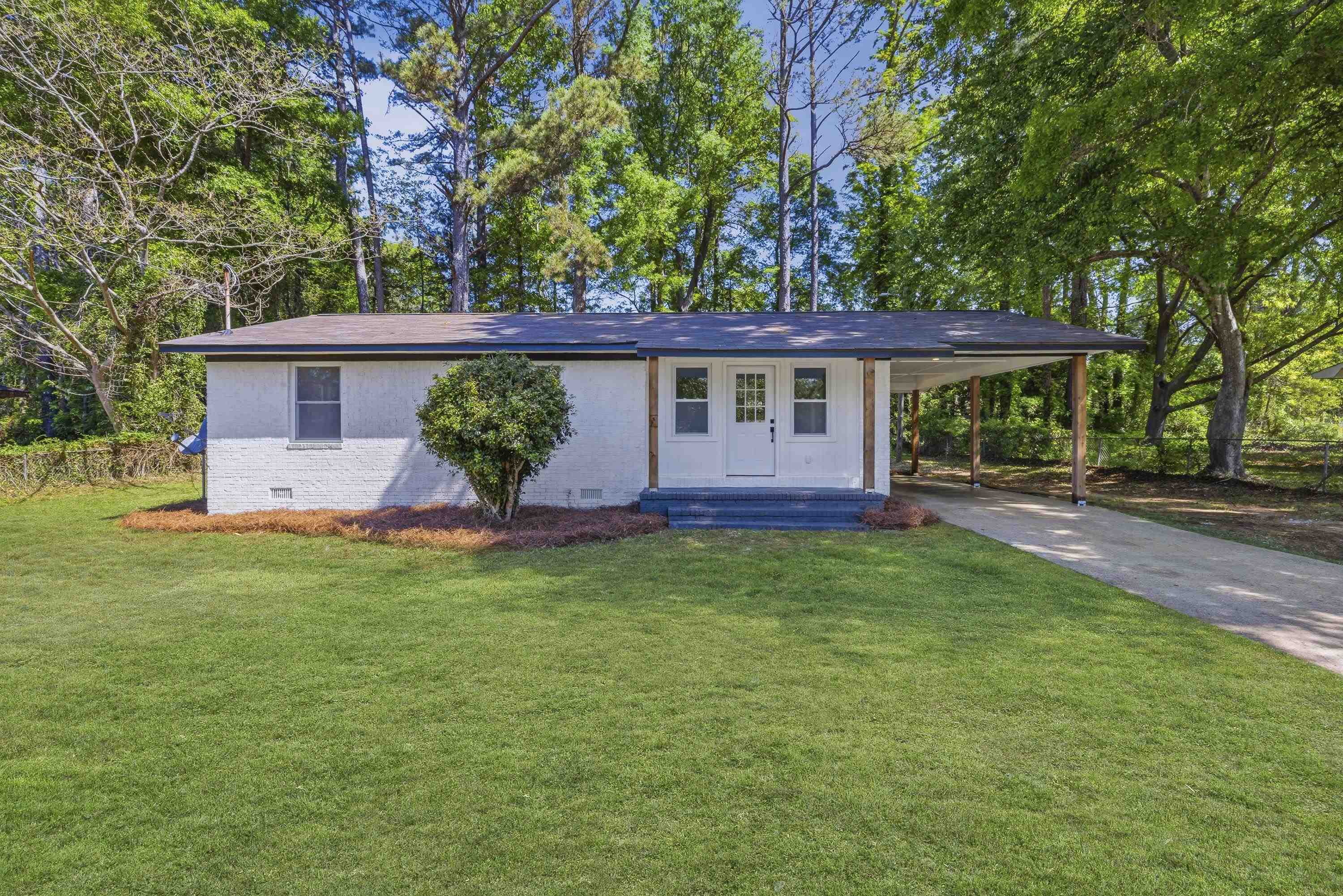 112 SUNNYDALE DR