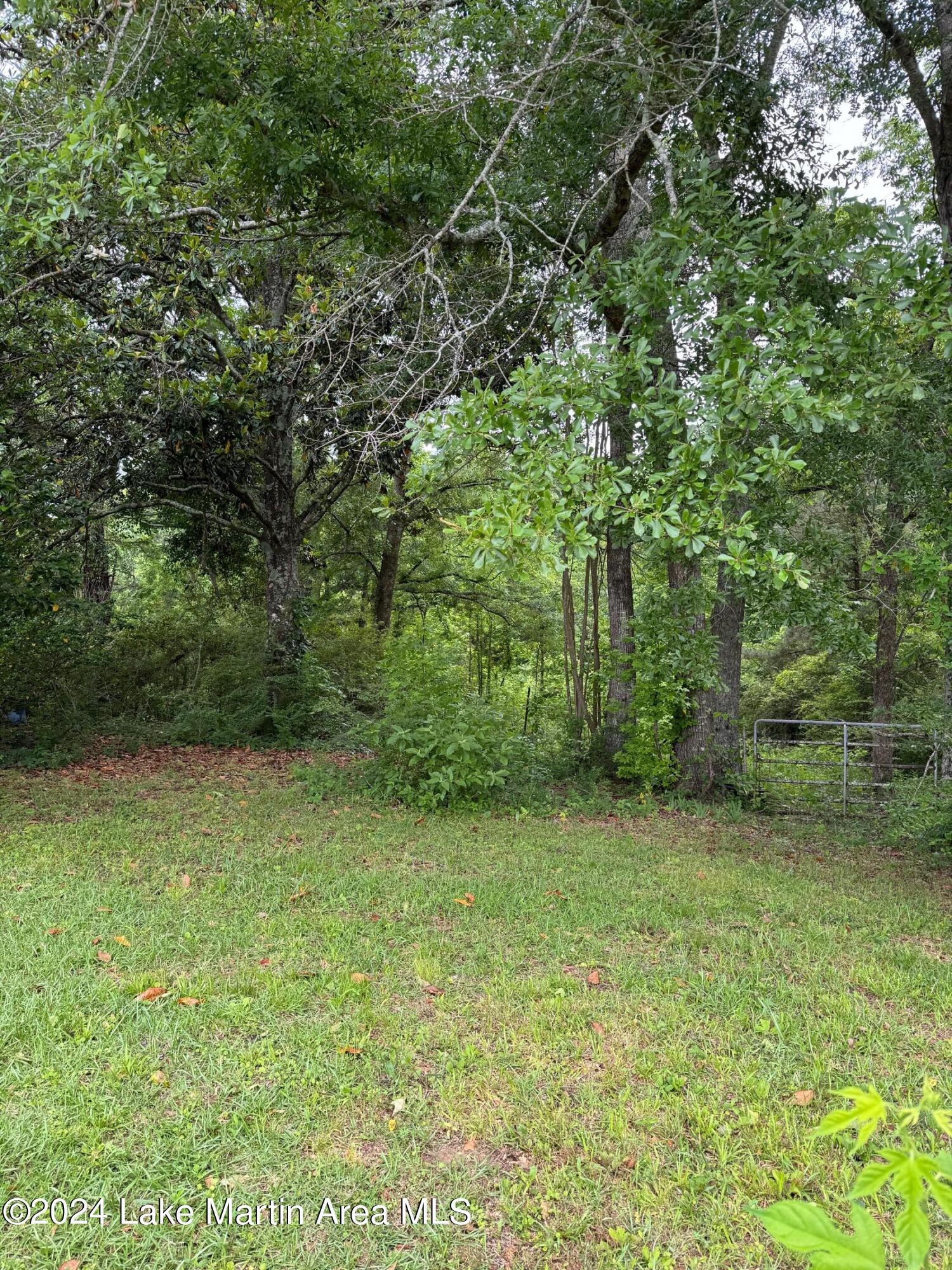 7880 Bradley Rd
