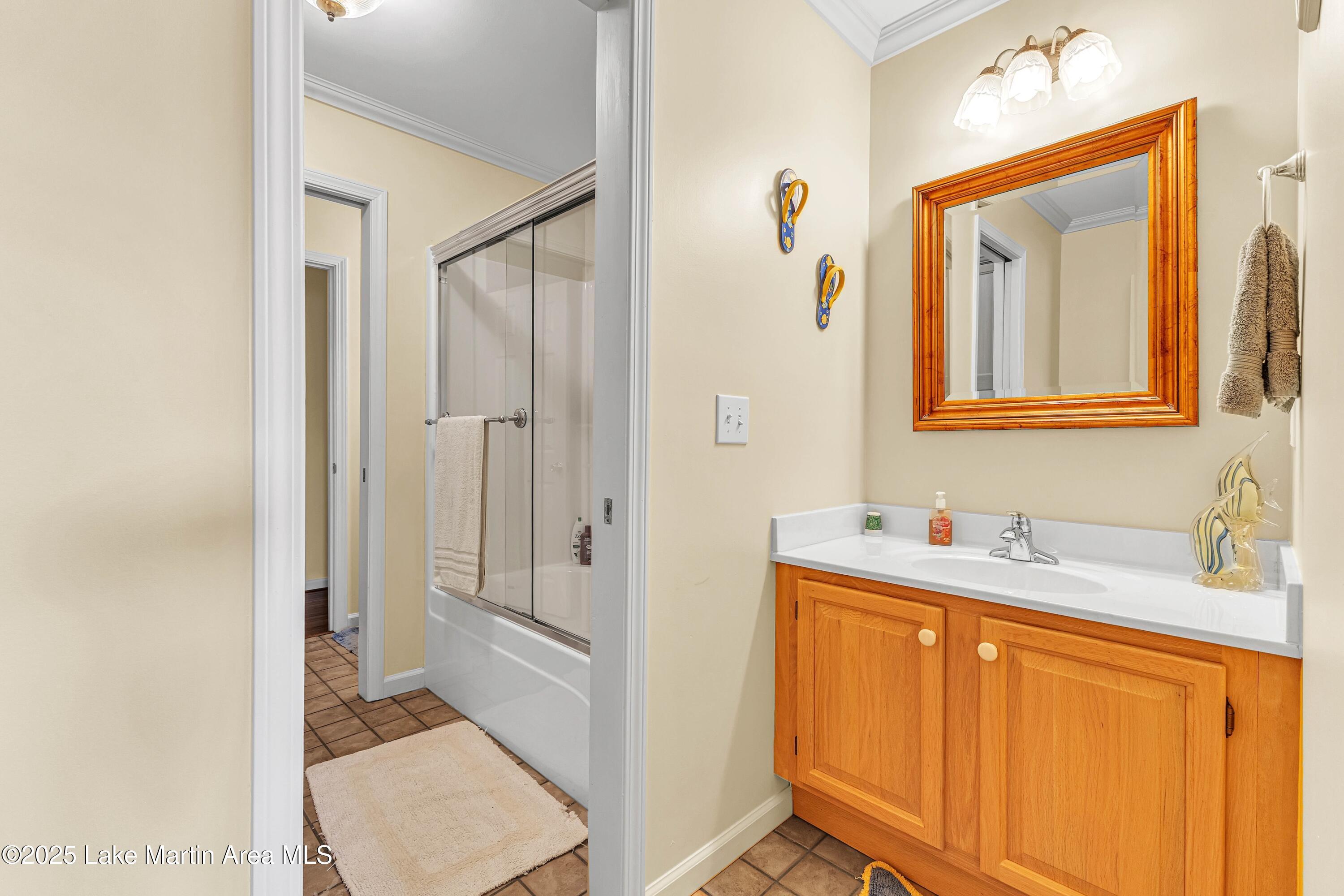 1539 Shady Bay Dr