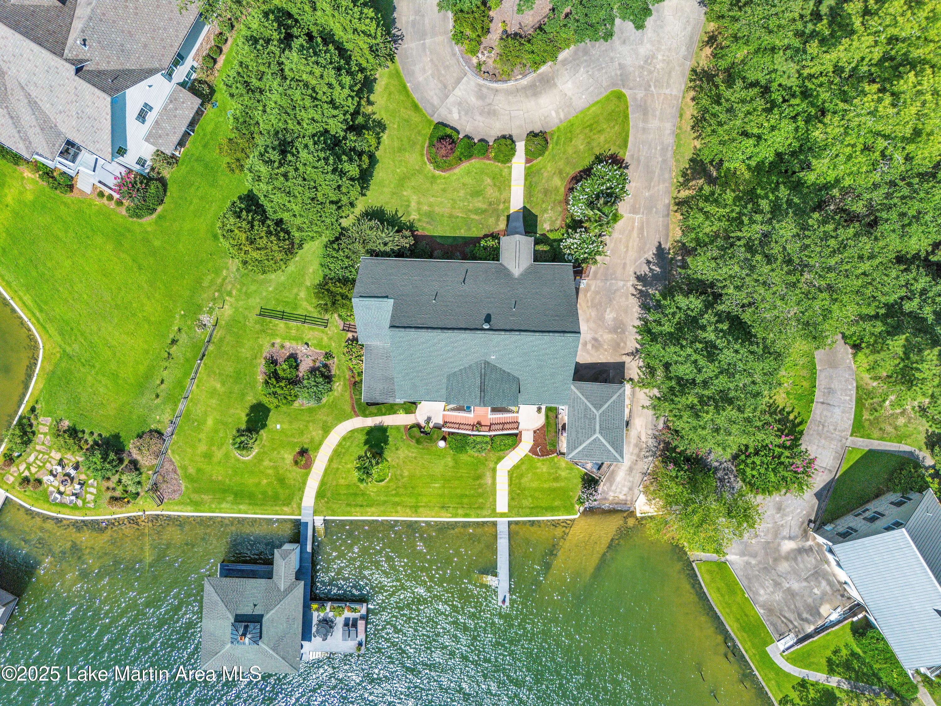 1539 Shady Bay Dr