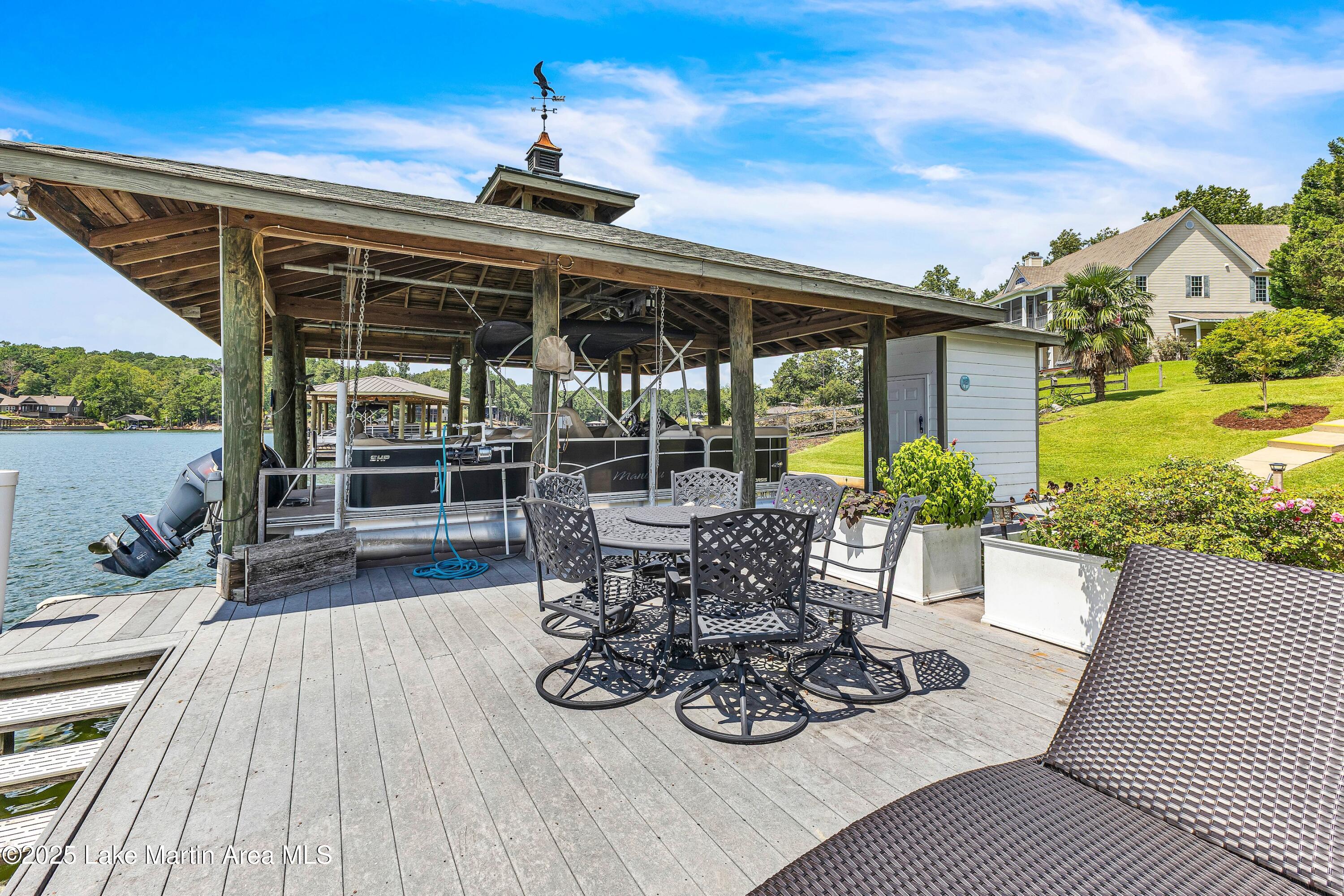 1539 Shady Bay Dr