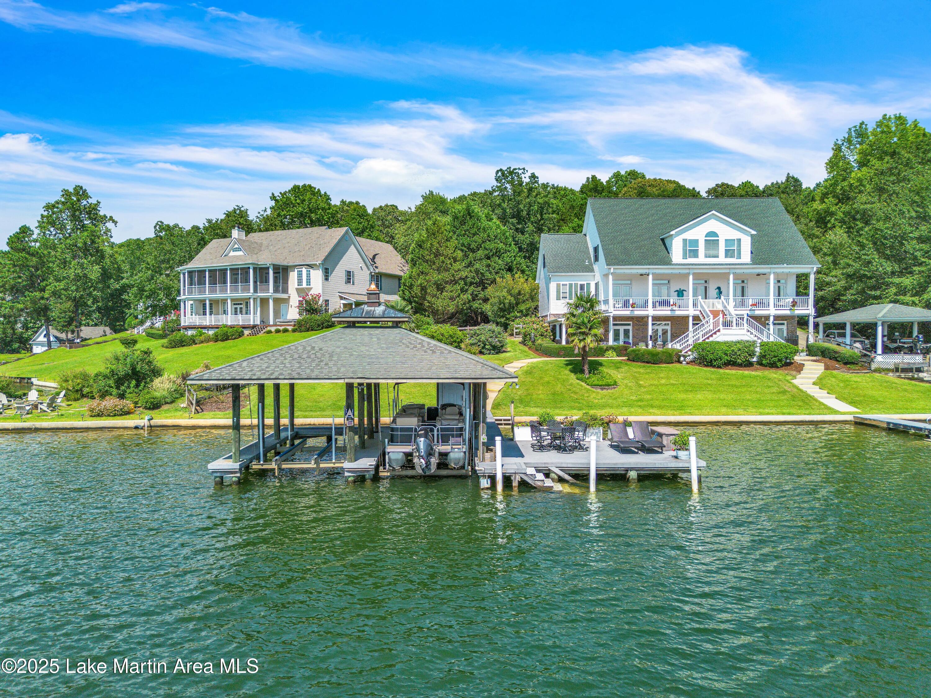1539 Shady Bay Dr