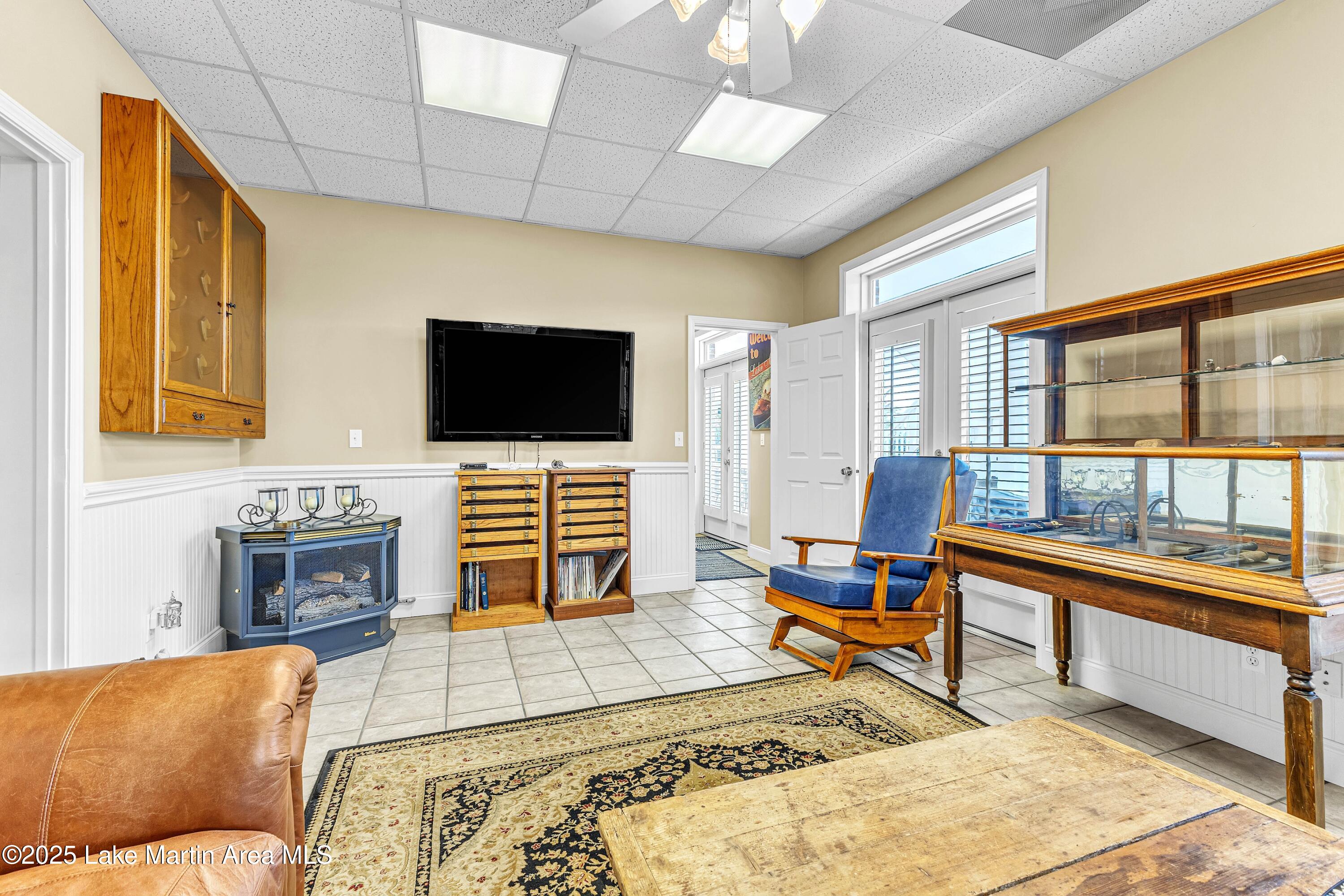 1539 Shady Bay Dr