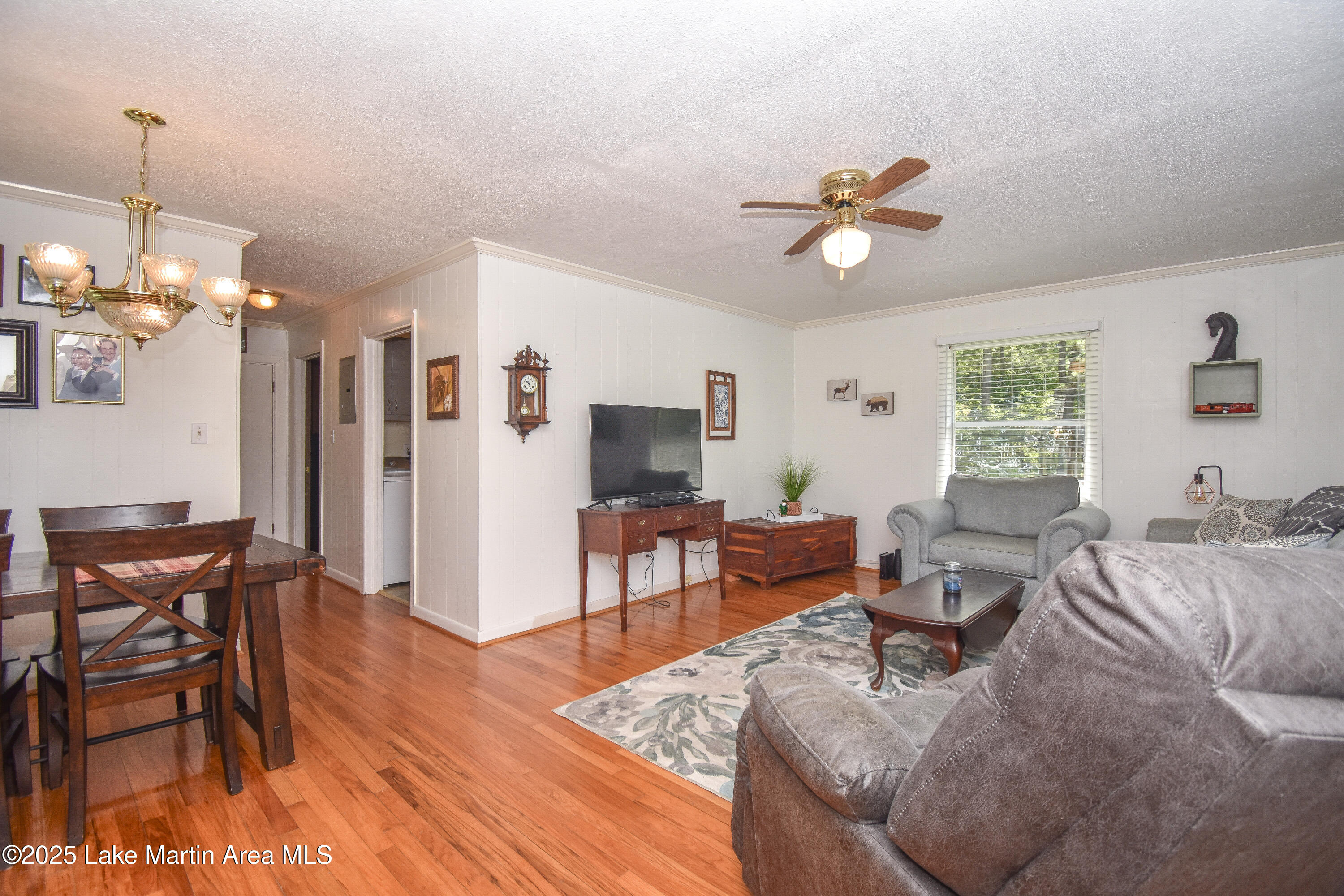 241 14th Ave