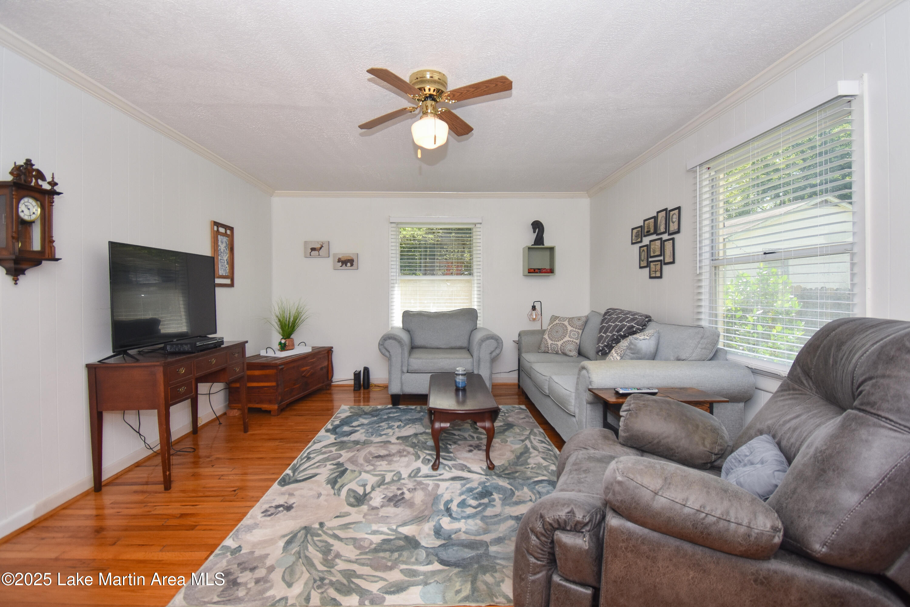 241 14th Ave