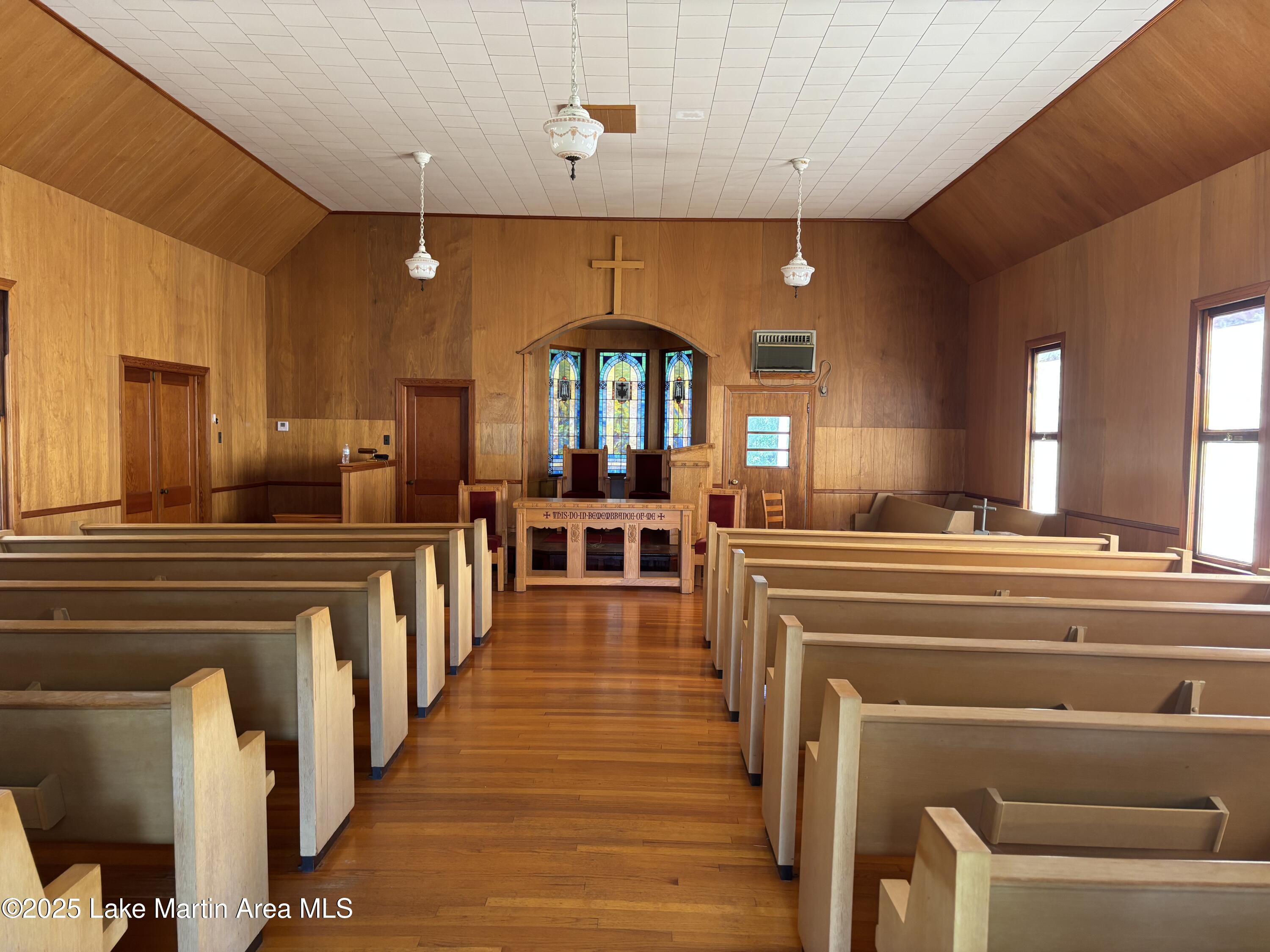 24404 Veterans Memorial Pkwy