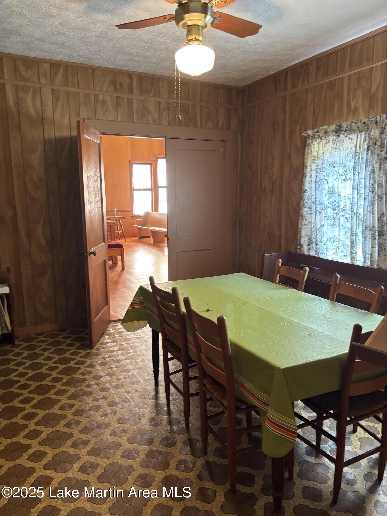 24404 Veterans Memorial Pkwy