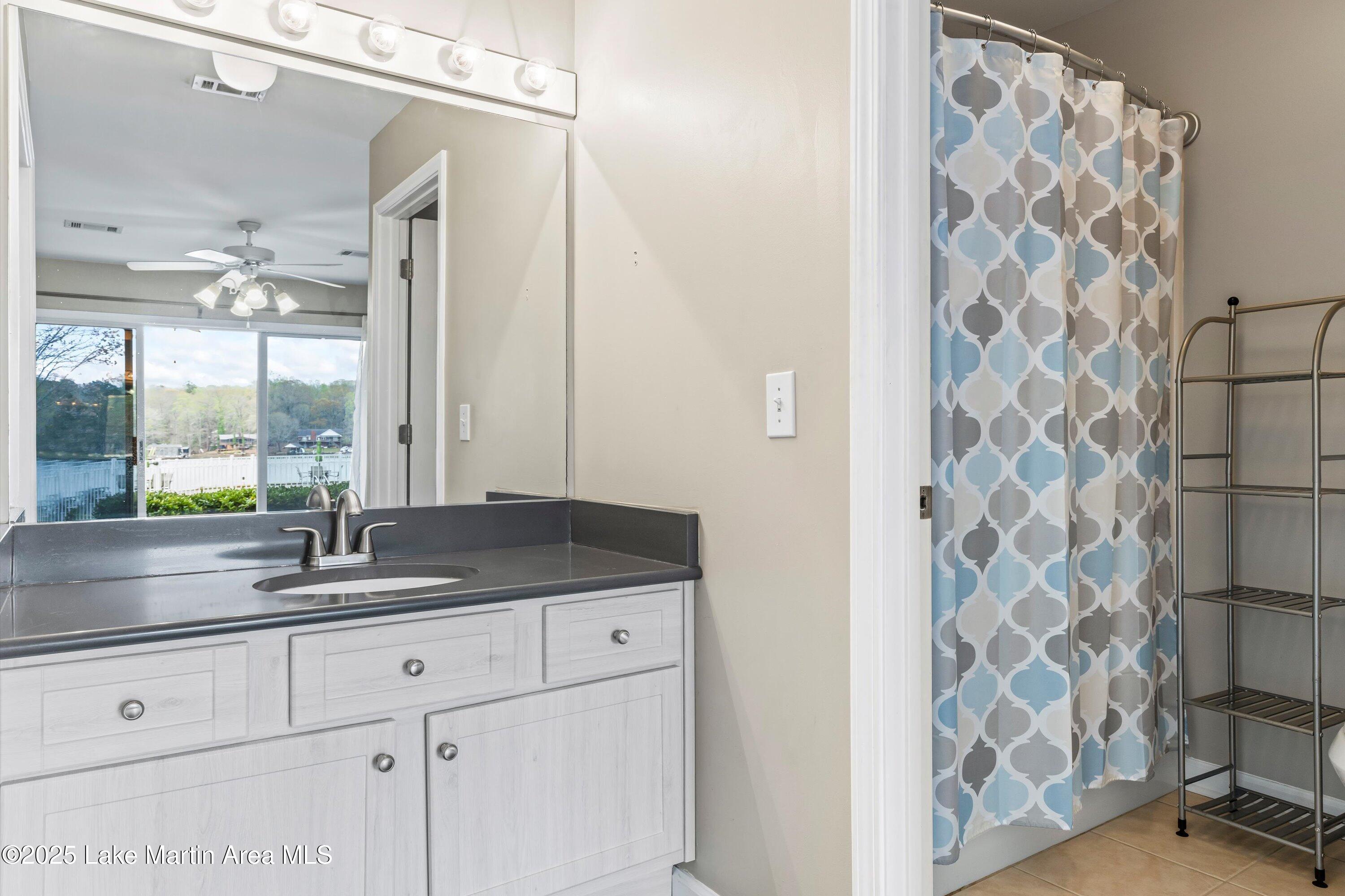 100 Bay Point Dr Unit 103