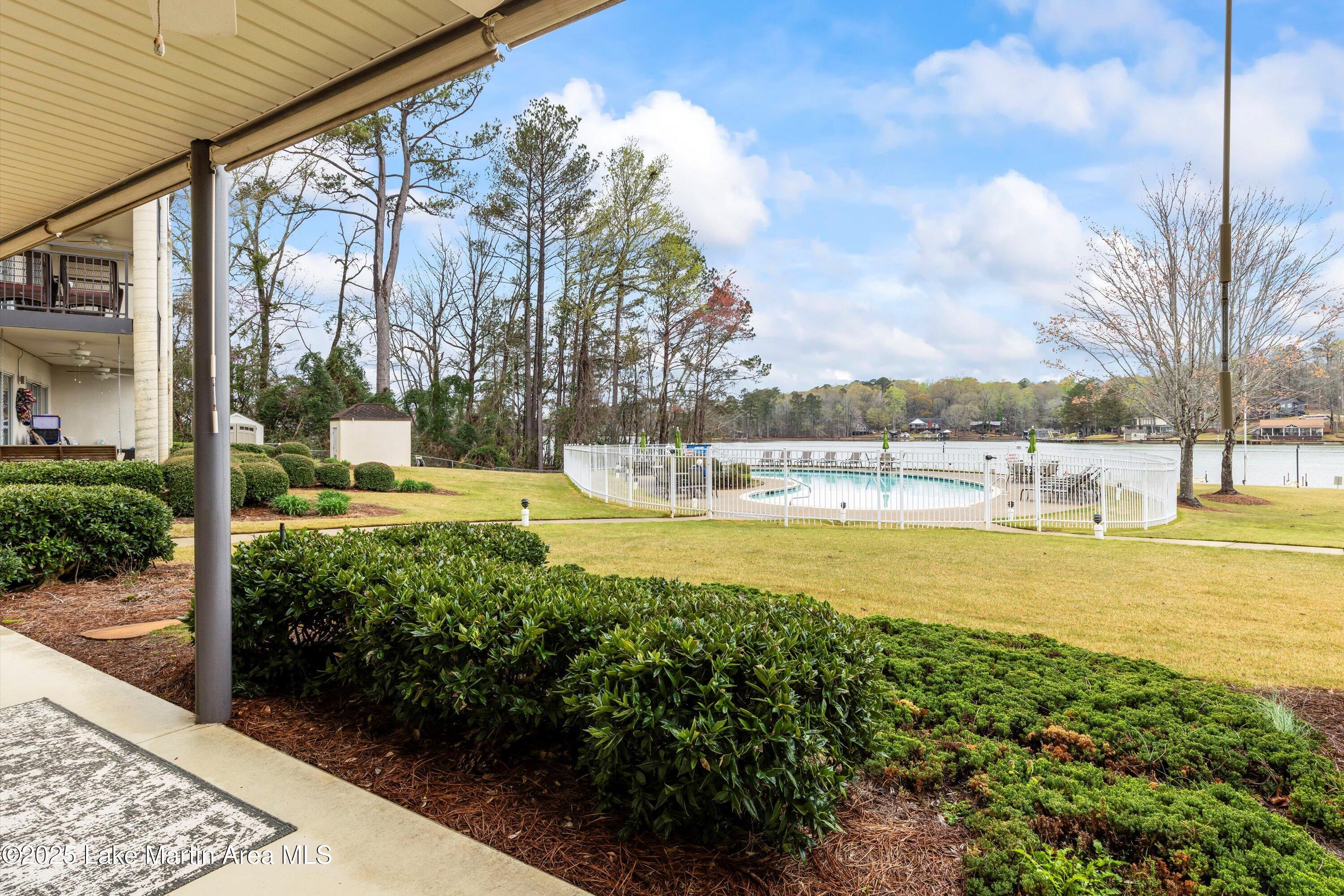 100 Bay Point Dr Unit 103