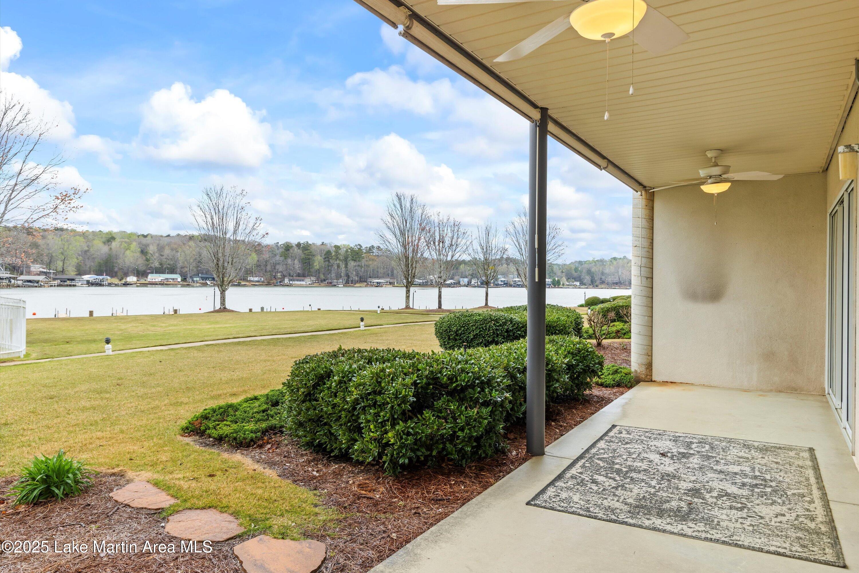 100 Bay Point Dr Unit 103