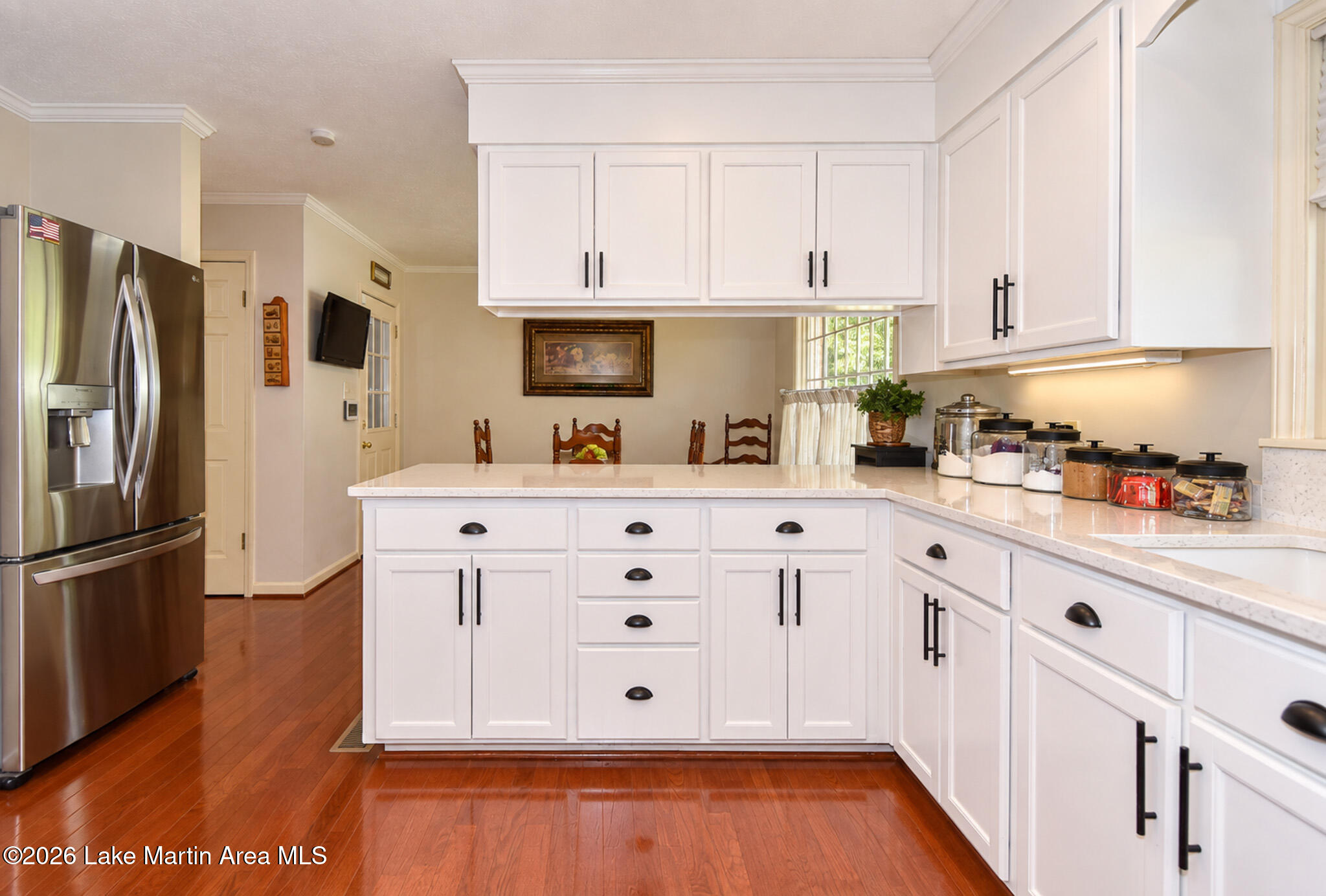 460 Auburn Dr